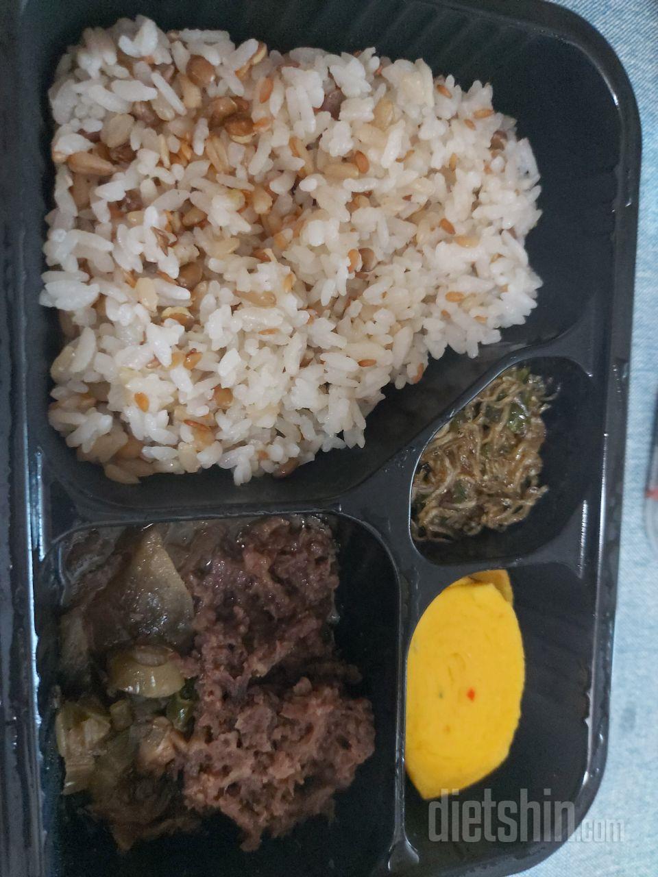 옆구리살 늘어나서 고민하다가 구성이