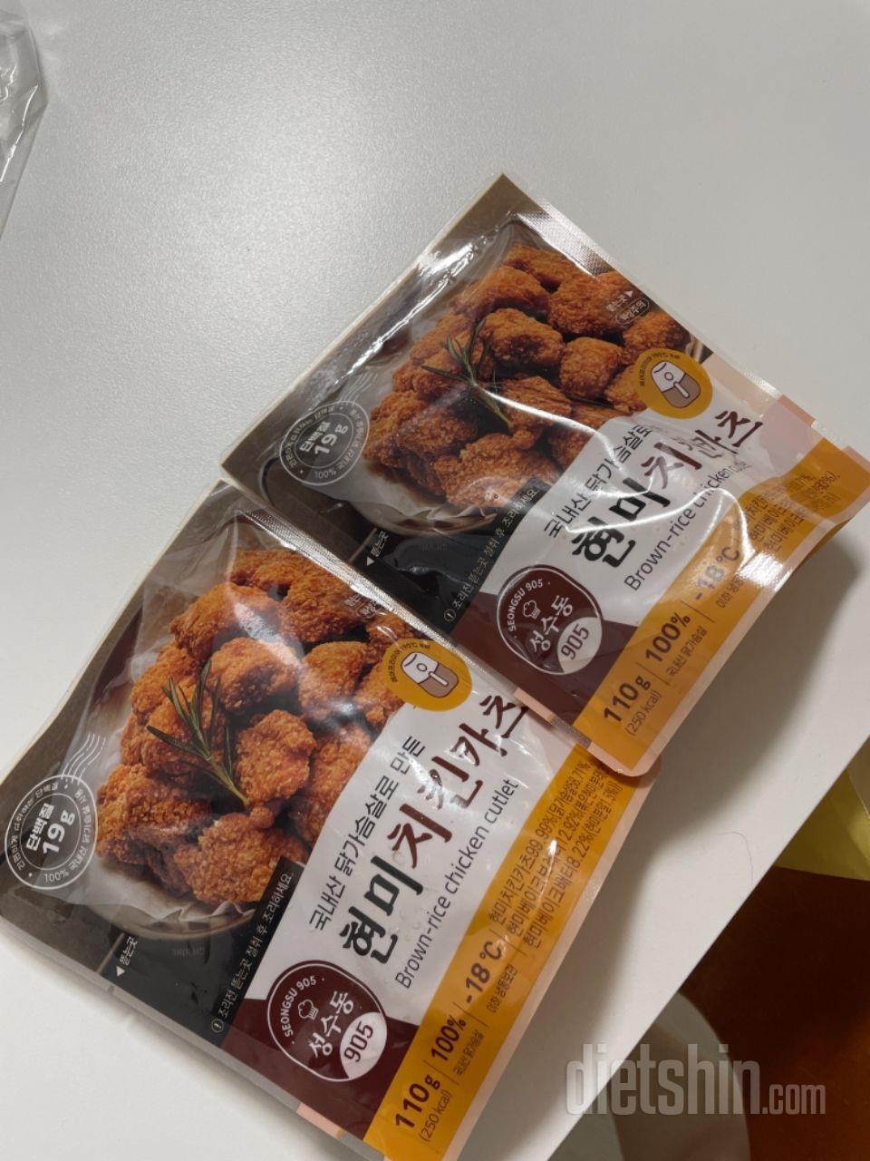 족발 진짜 족발맛이라 넘 놀랬구요 
