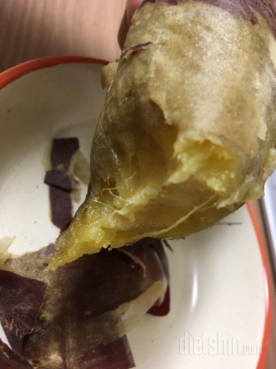 고구마 한박스 사면 다 못 먹고 썩혔