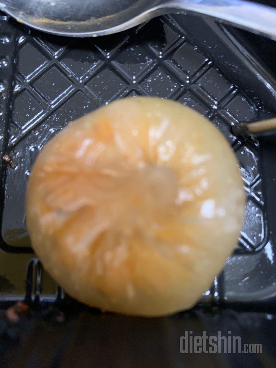 매콤하고 피가 쫄깃해서 꽤 맛있어요.