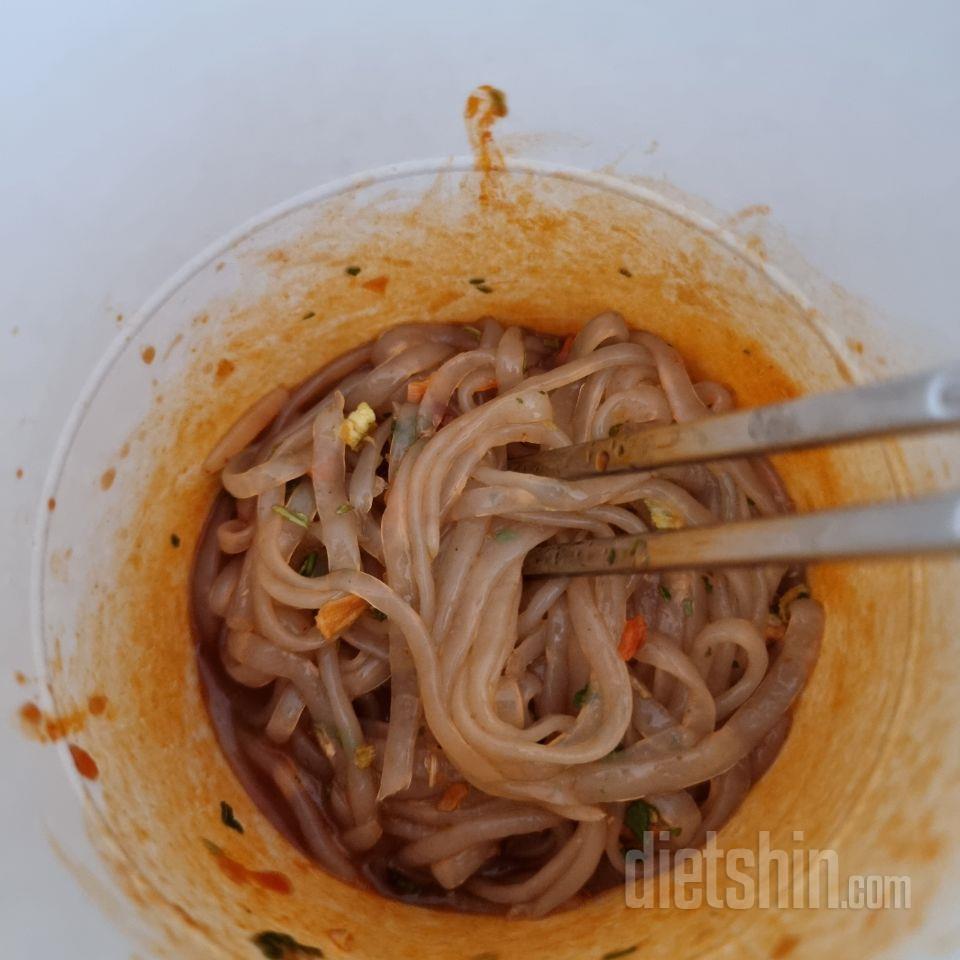 해물이 제일 맛나요 간이 세서인지 곤