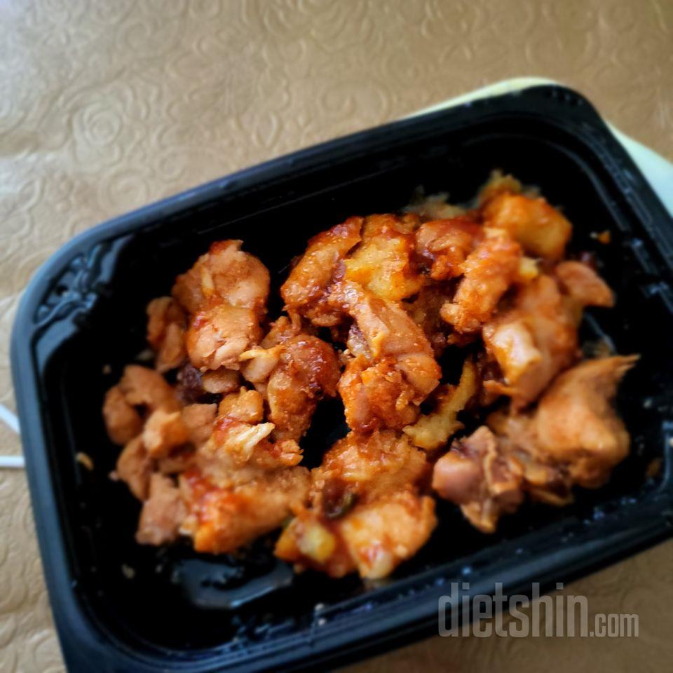 기대보다 훨씬 더 맛있어요!
닭갈비