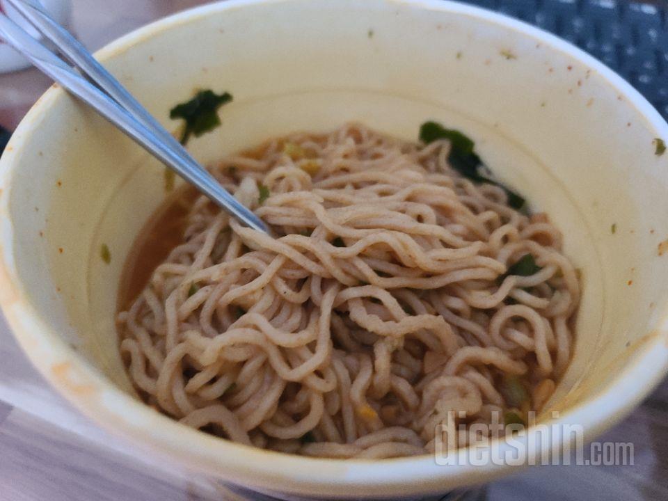 단백할시간 딸기 - 인위적인 단맛이