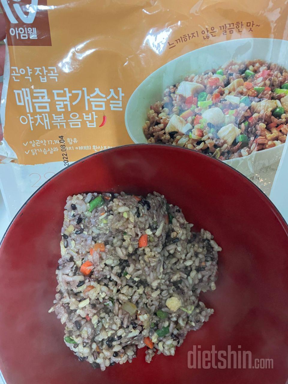 곤약볶음밥 처음 먹어보는데 저는 식감