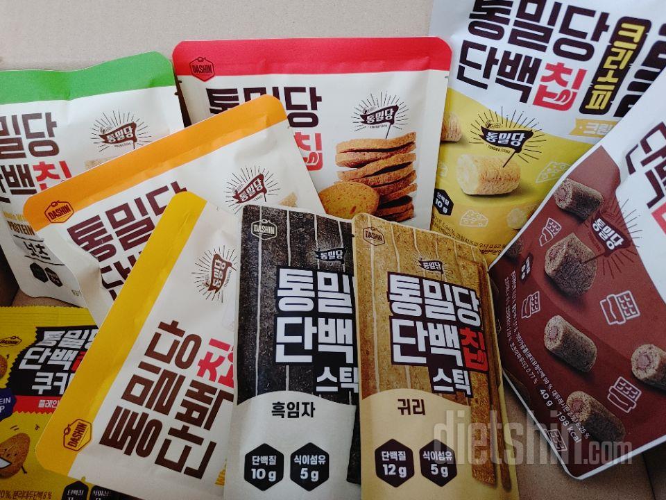 첫구매라서 여러 종류 맛보려고 주문했