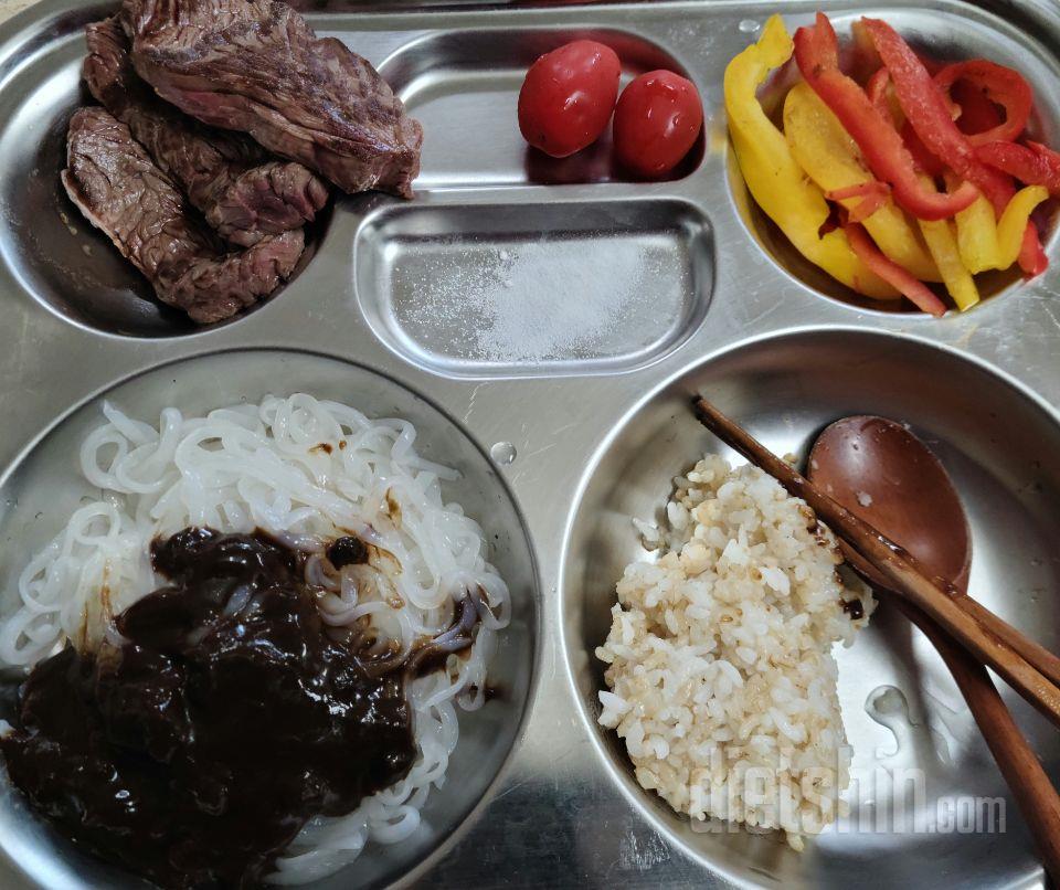 귀리짜장 맛있네요 담엔 짜장을  데펴