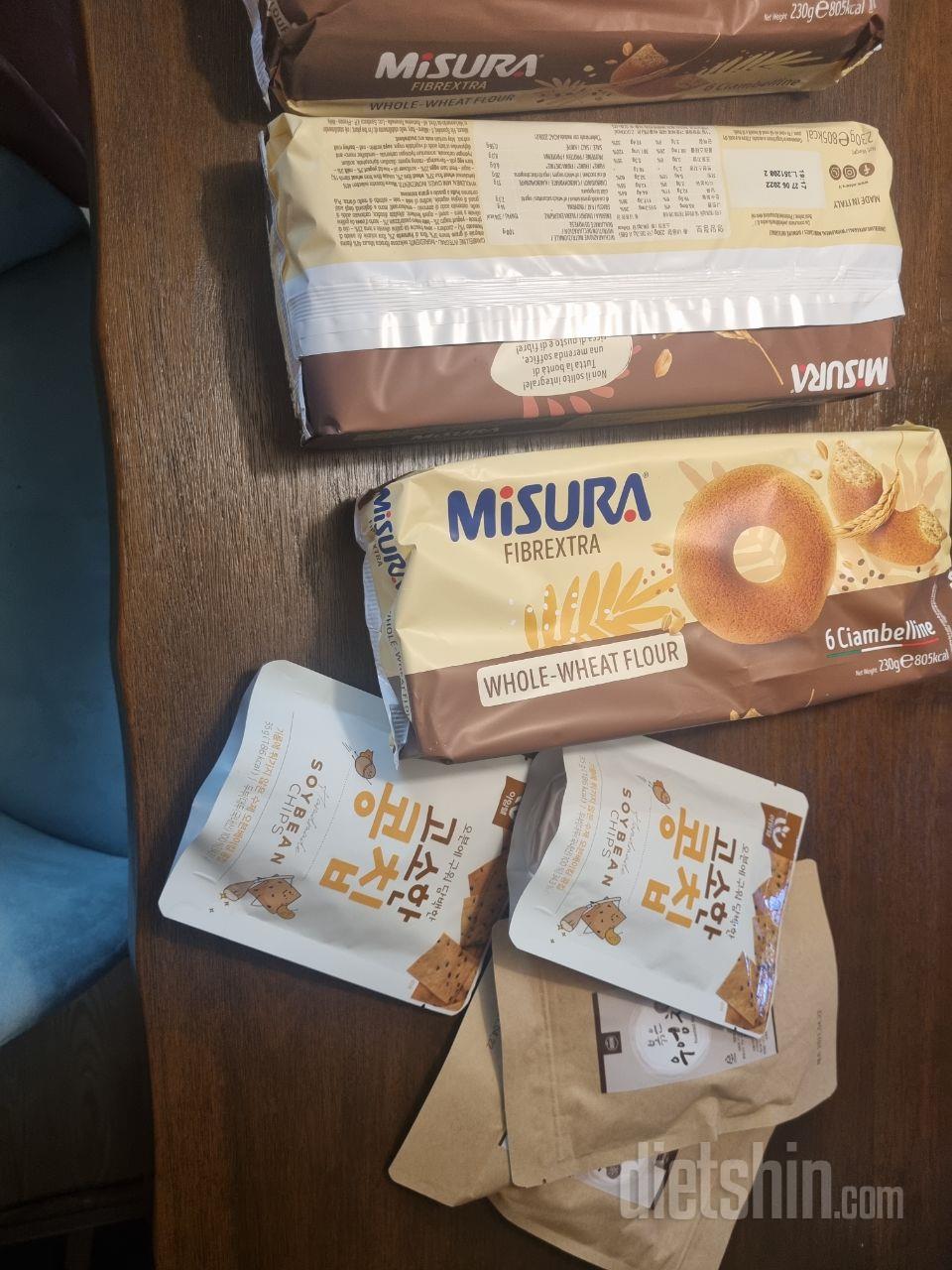 도너츠땡길때먹을려고샀어요♡