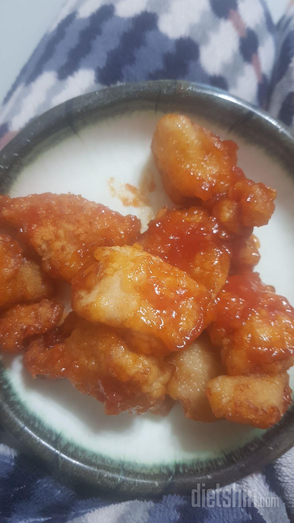 아직안먹어봤는데 양념통닭만큼 맛있으면