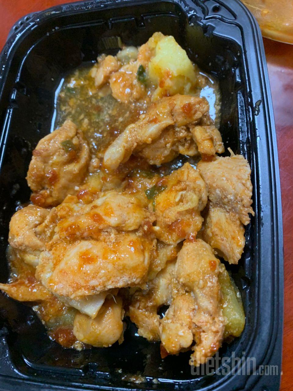 닭갈비가 왔어요!!
너무 맛있게 먹엇