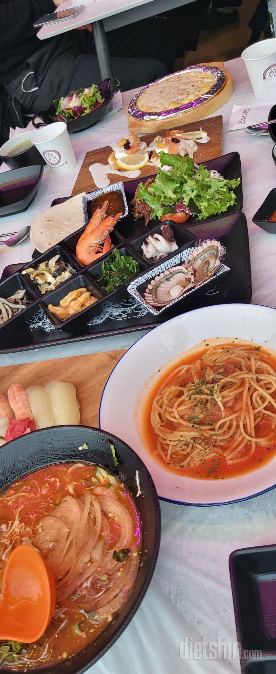 생각보다 많이 많이 괜찮아요 ㅋㅋ