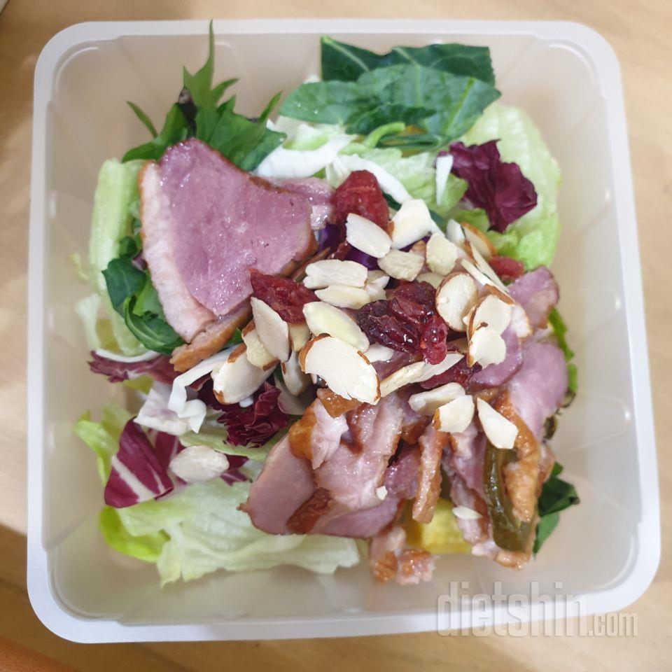맛있어서 계속 먹게되요ㅜㅜ
은근 배도
