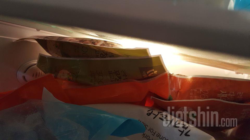 맛있어요.
하나씩 구매했다가 제 입맛