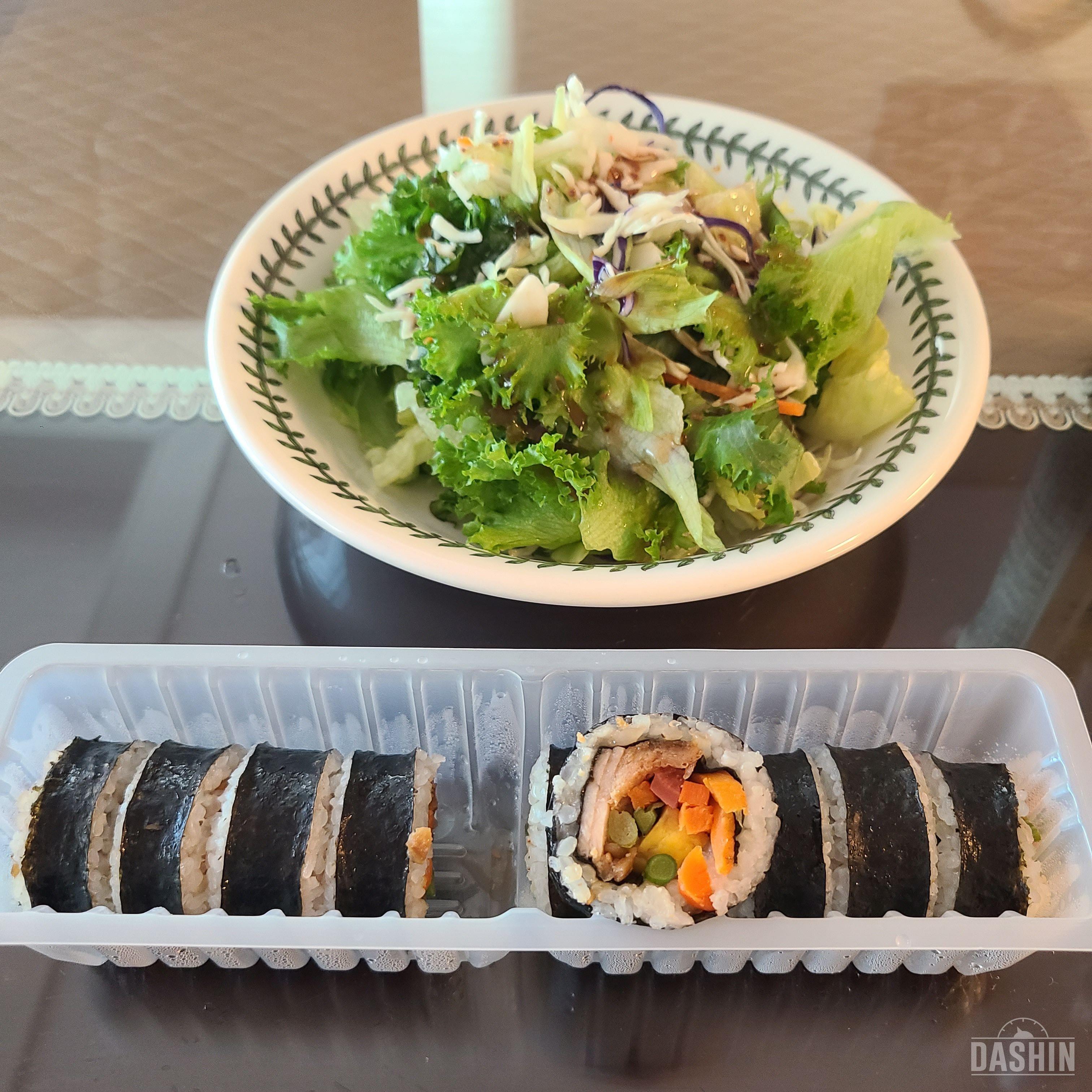 별 기대 안하고 먹었는데 너무 맛있었