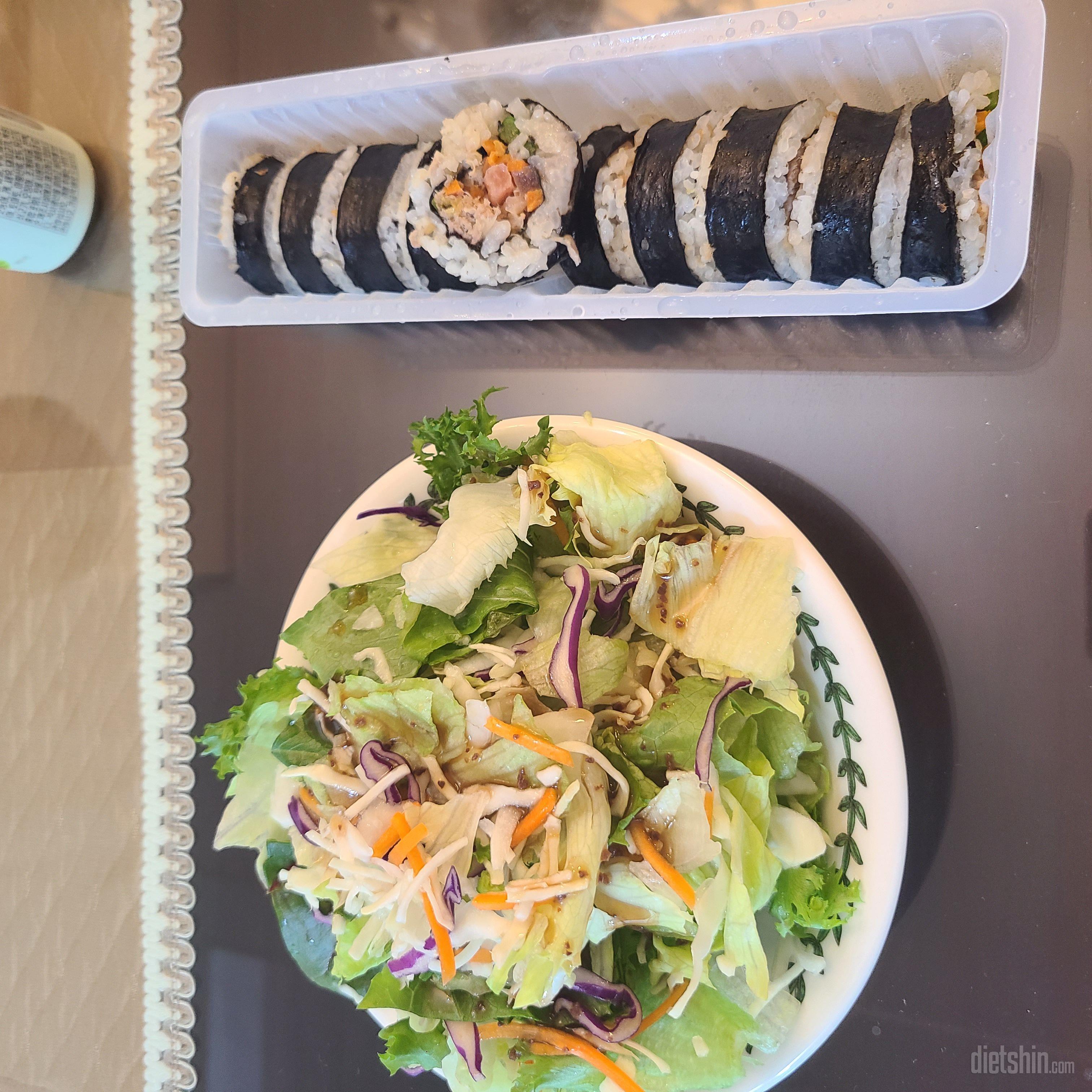 별 기대 안하고 먹었는데 너무 맛있었
