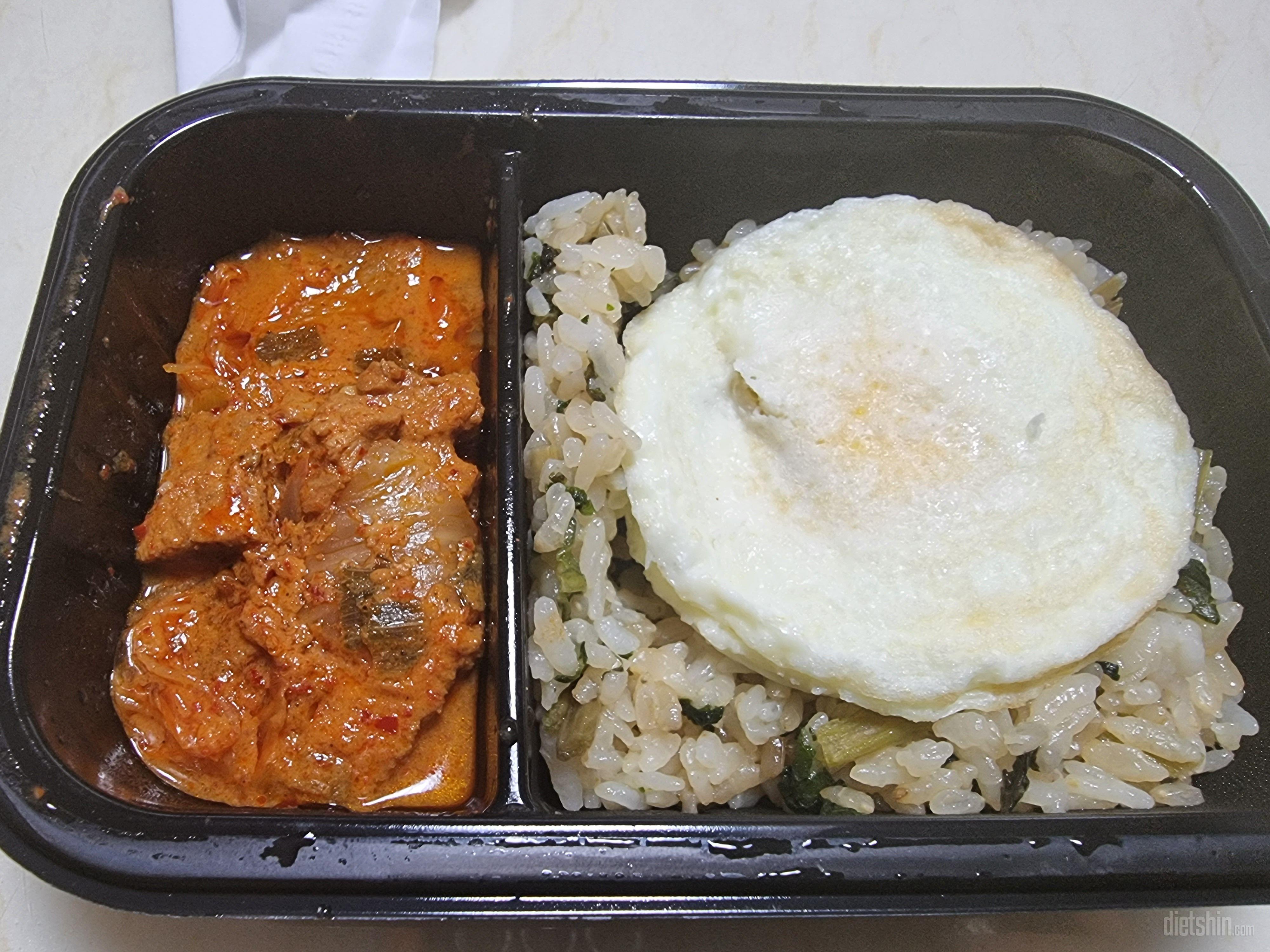 맛도 좋고 저에겐 양도 딱 좋네요~