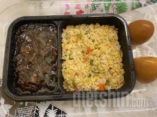 맛있어요- 구성도 좋고 곤약밥이라 양