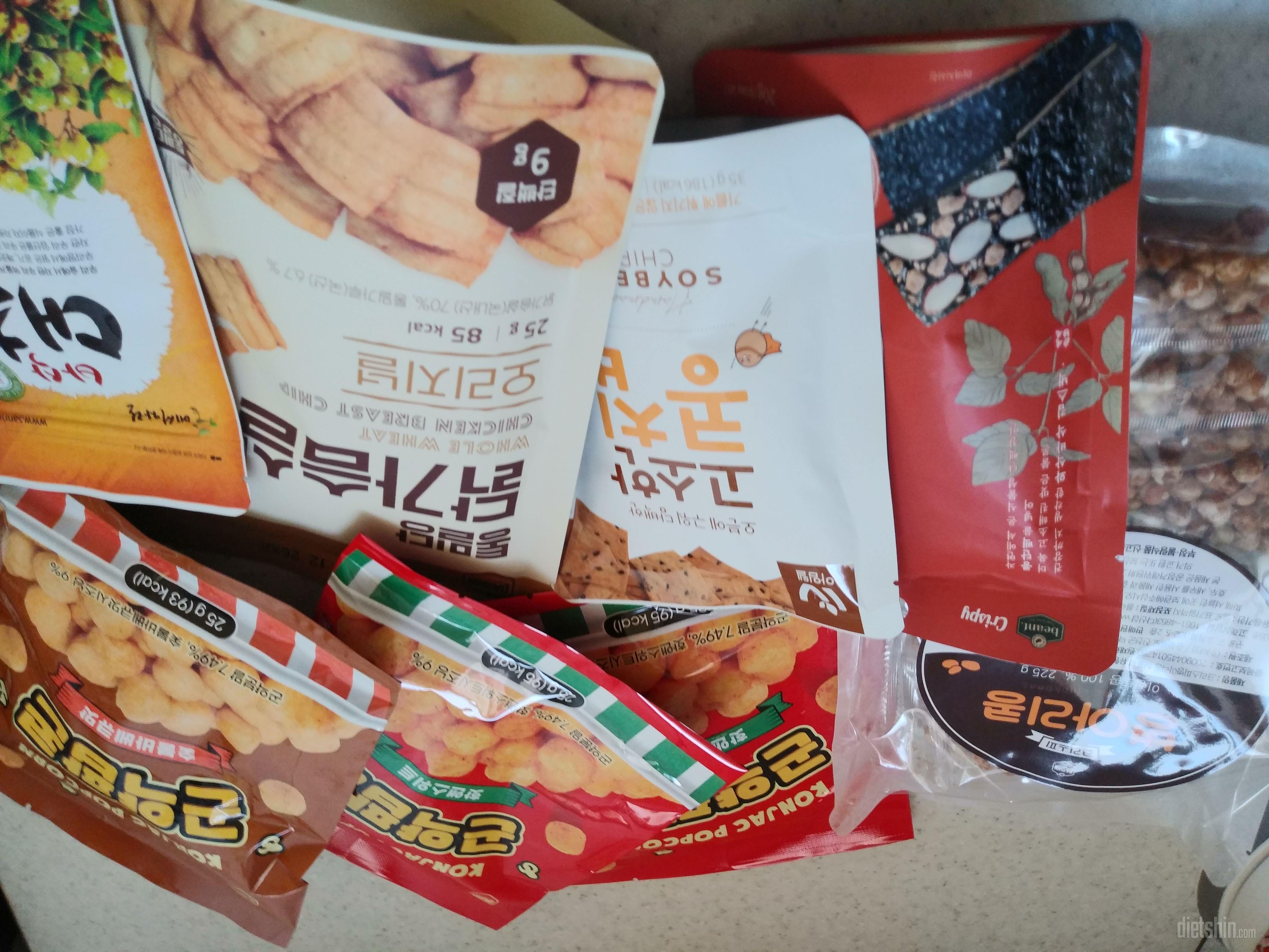 다이어트 중인데 단백질 보충 및 과자
