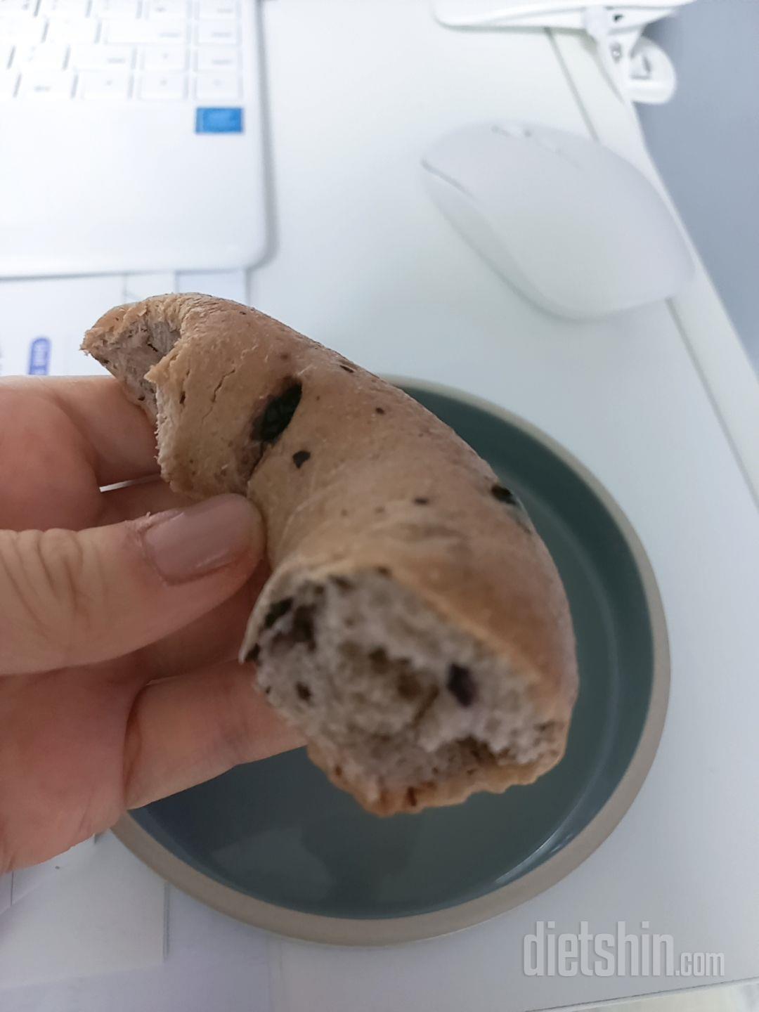 식사대용으로 구매했는데
블루베리쨈이랑