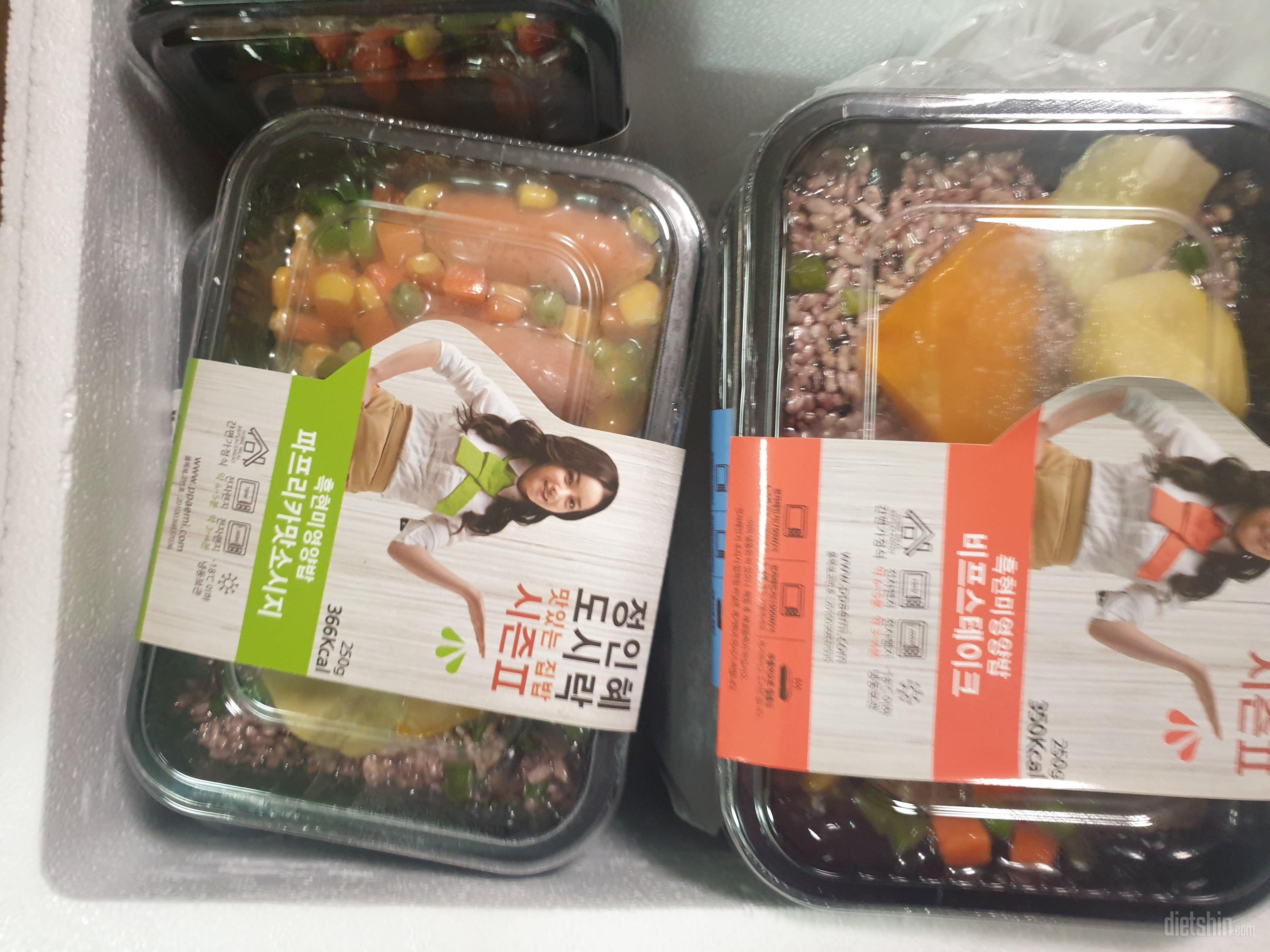 매번  같은  도시락  시켜 먹다가