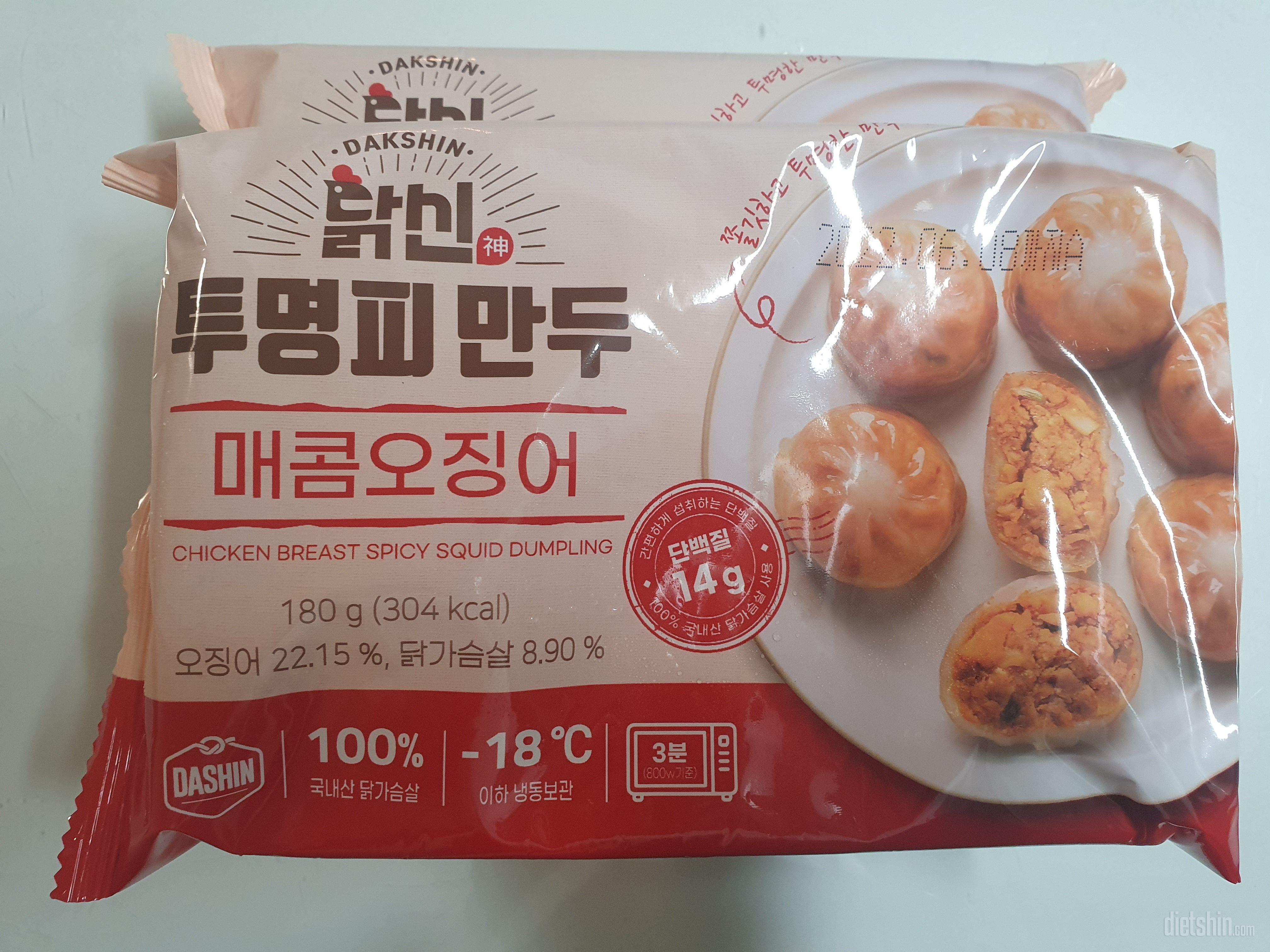 떡만두국이나 떡볶이에 넣으면 맛있어요