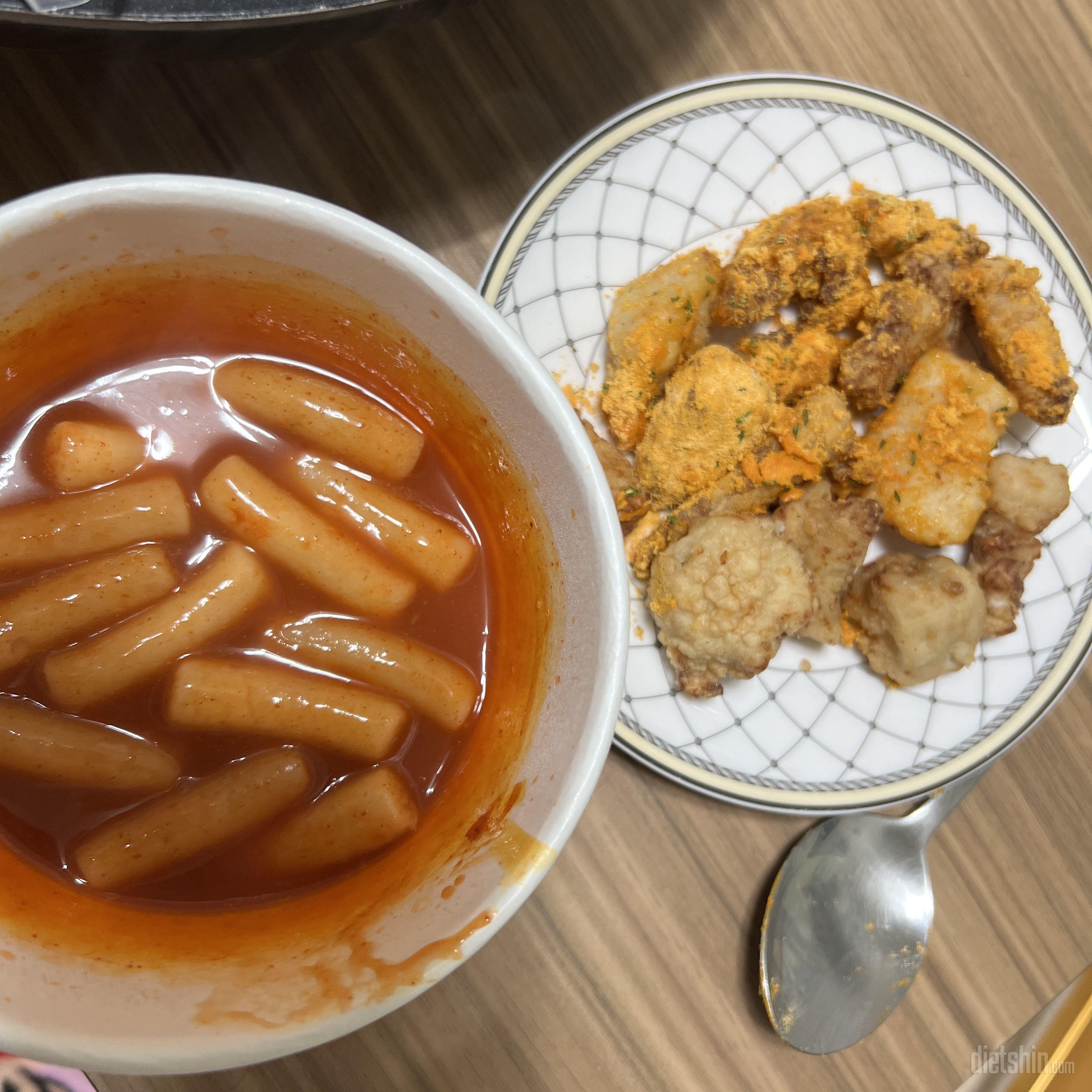느끼하지도 않은 딱 내가 좋아하는 치
