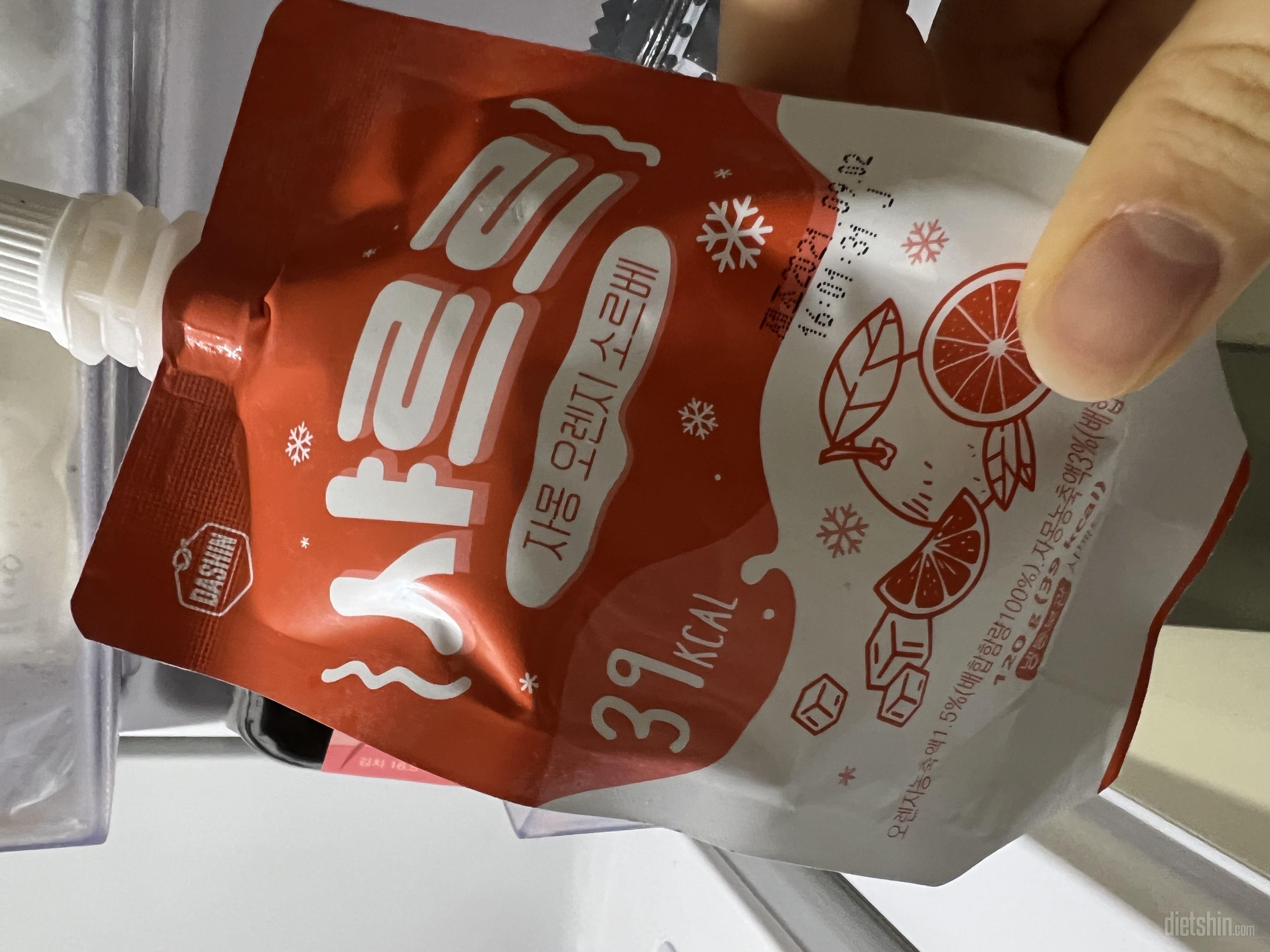 가루맛 많이나는 에너지 드링크 맛이에