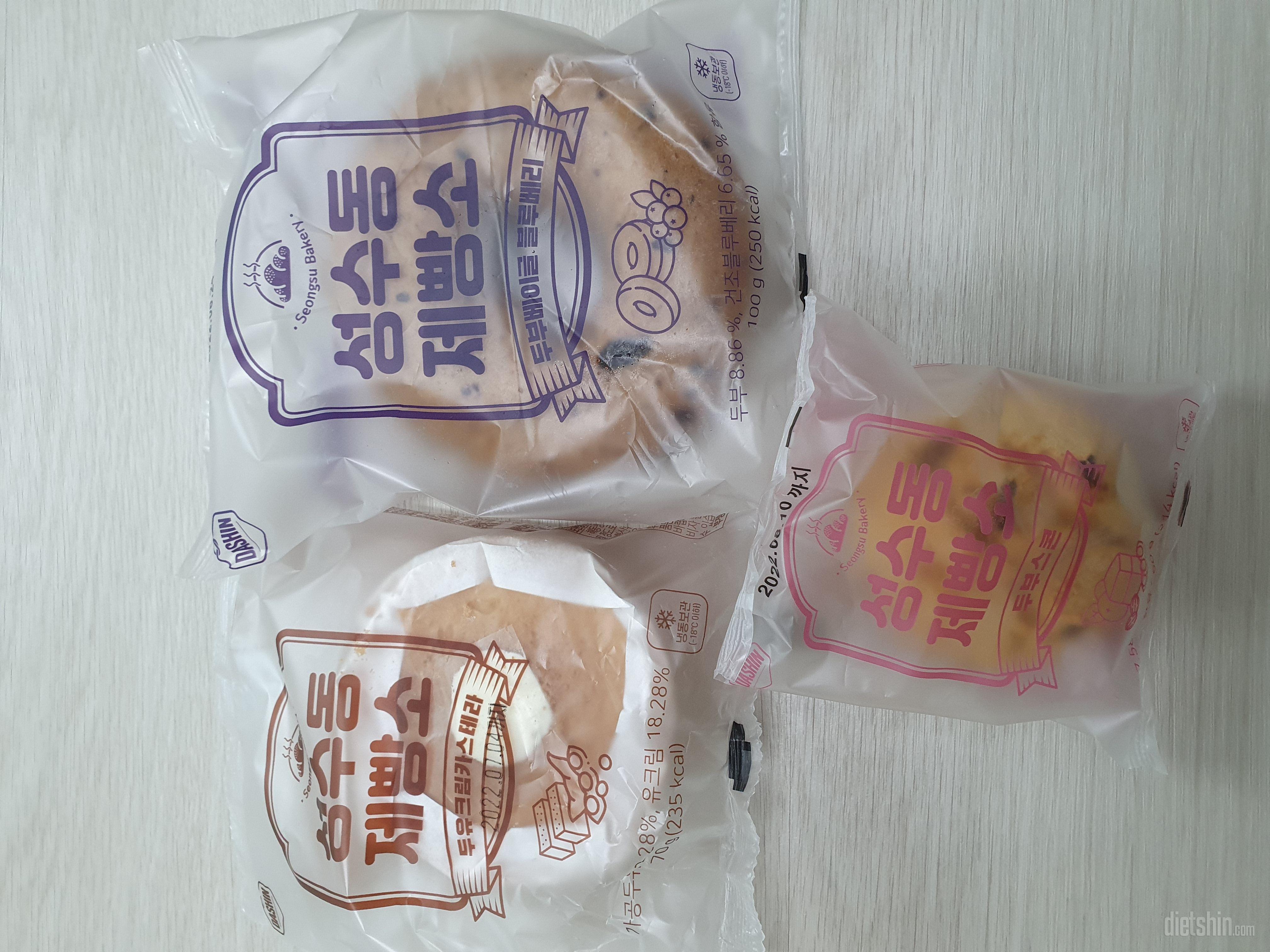 만져만 보는데도 폭신폭신 하네요~ 
