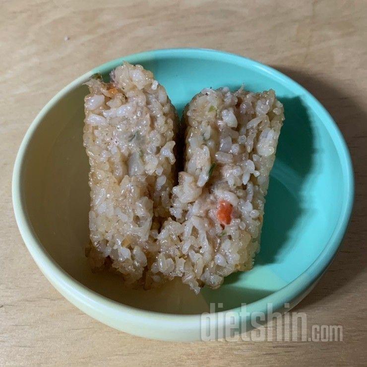 참치>>>볶음고추장>>햄김치
다른