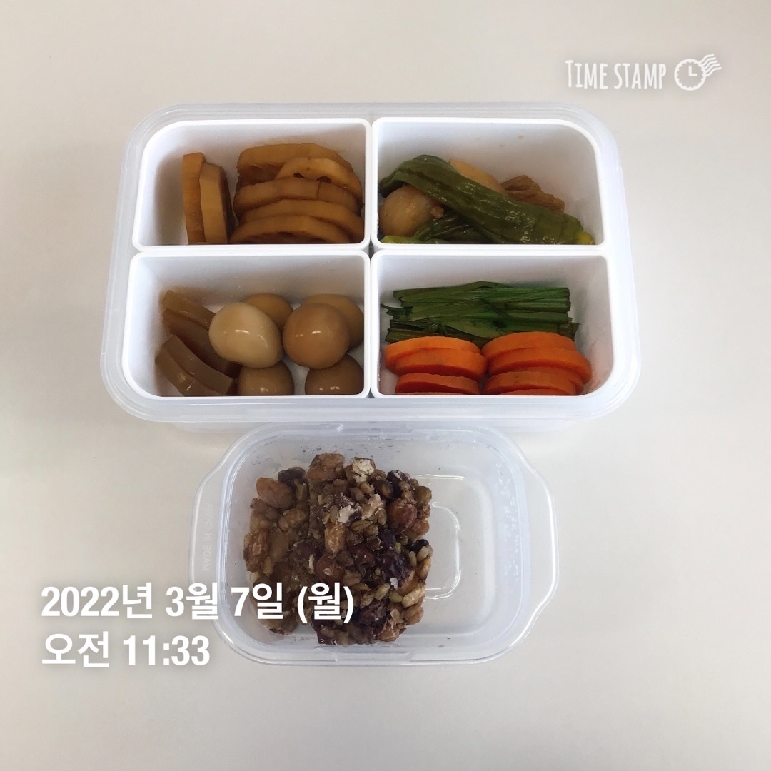 03월 07일(점심 776kcal)