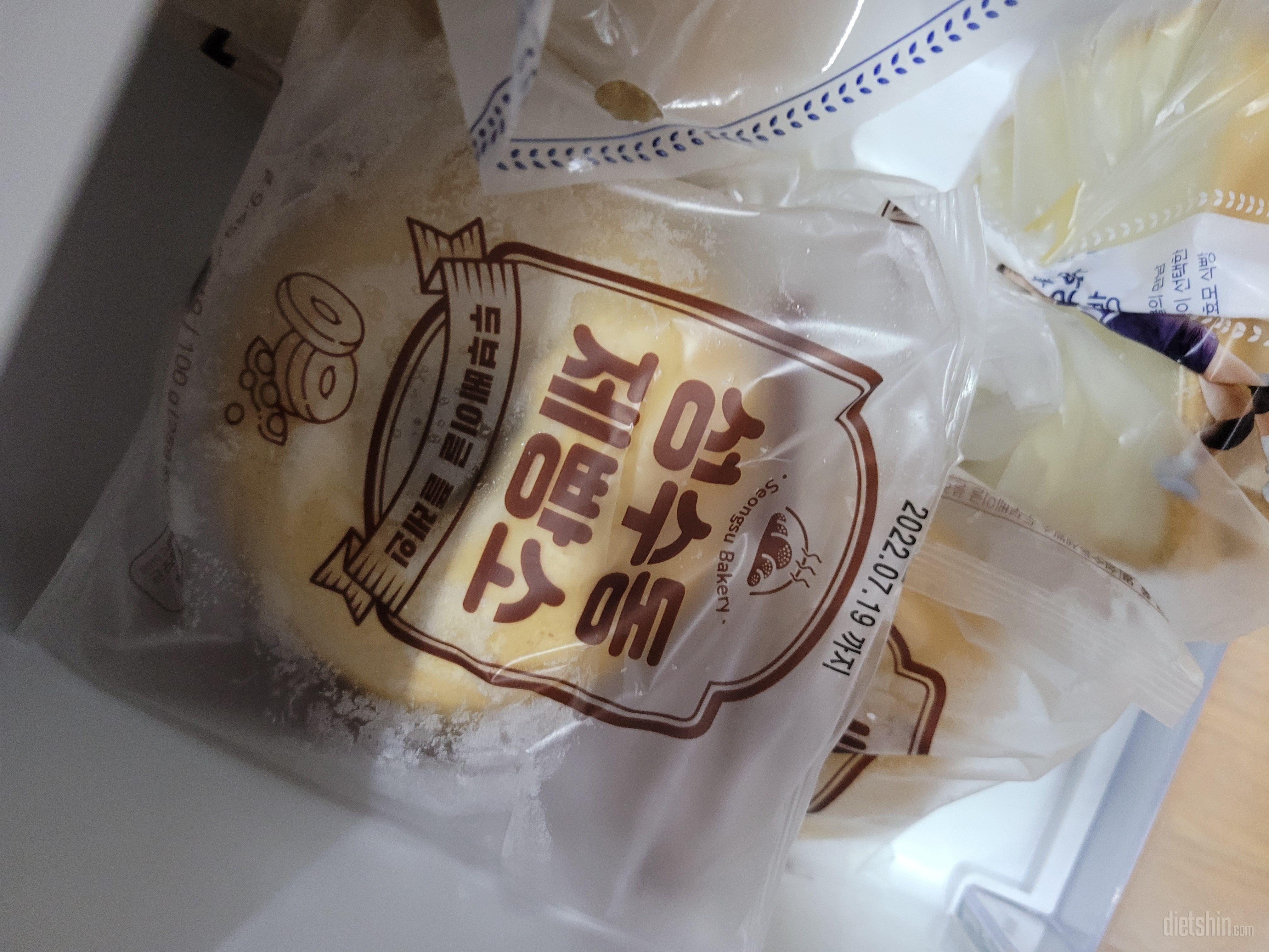 간단하게 요기할때 맛있게 먹었습니다