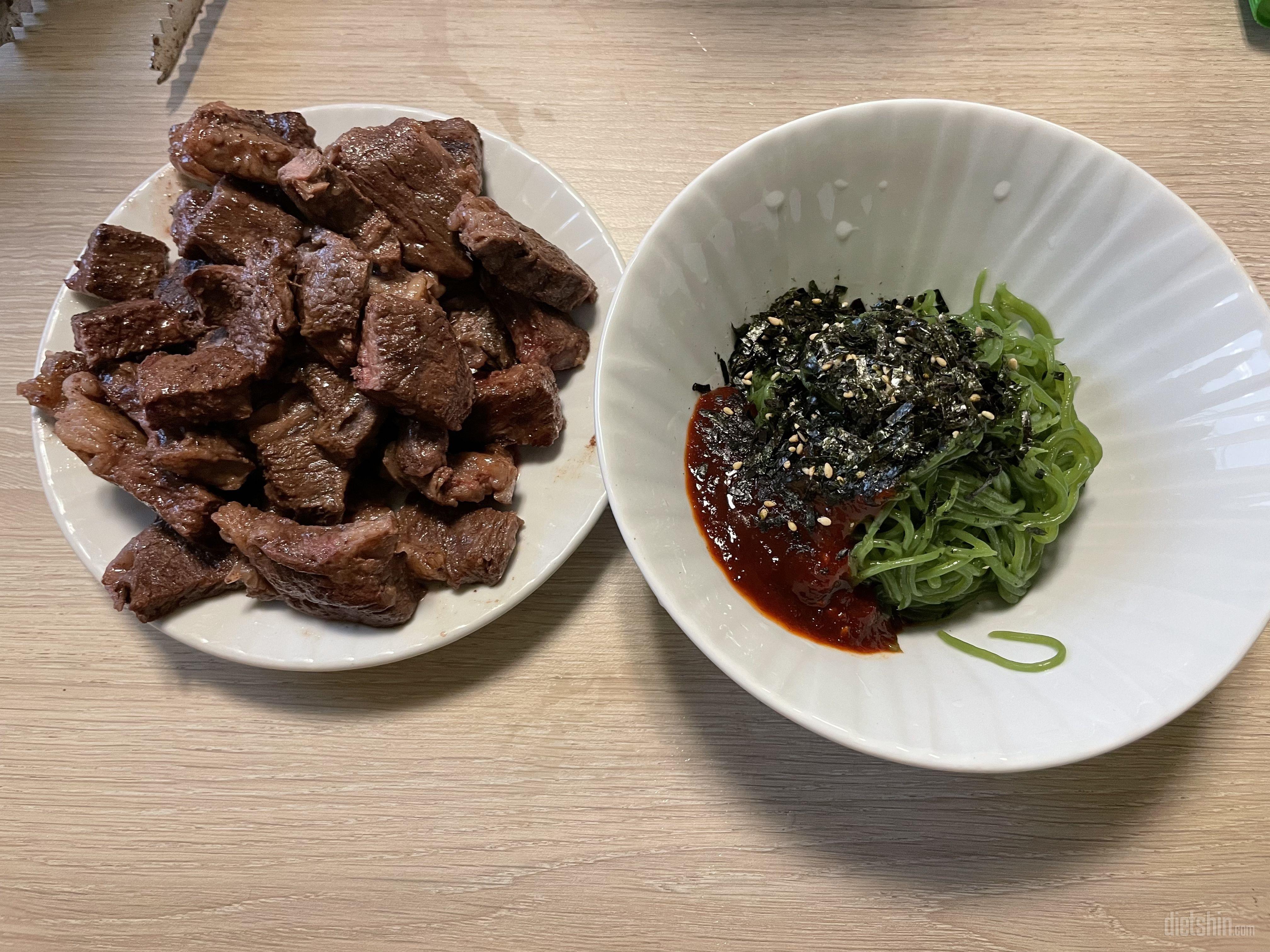 녹차비빔 먹었는뎅 맛있어요!!!