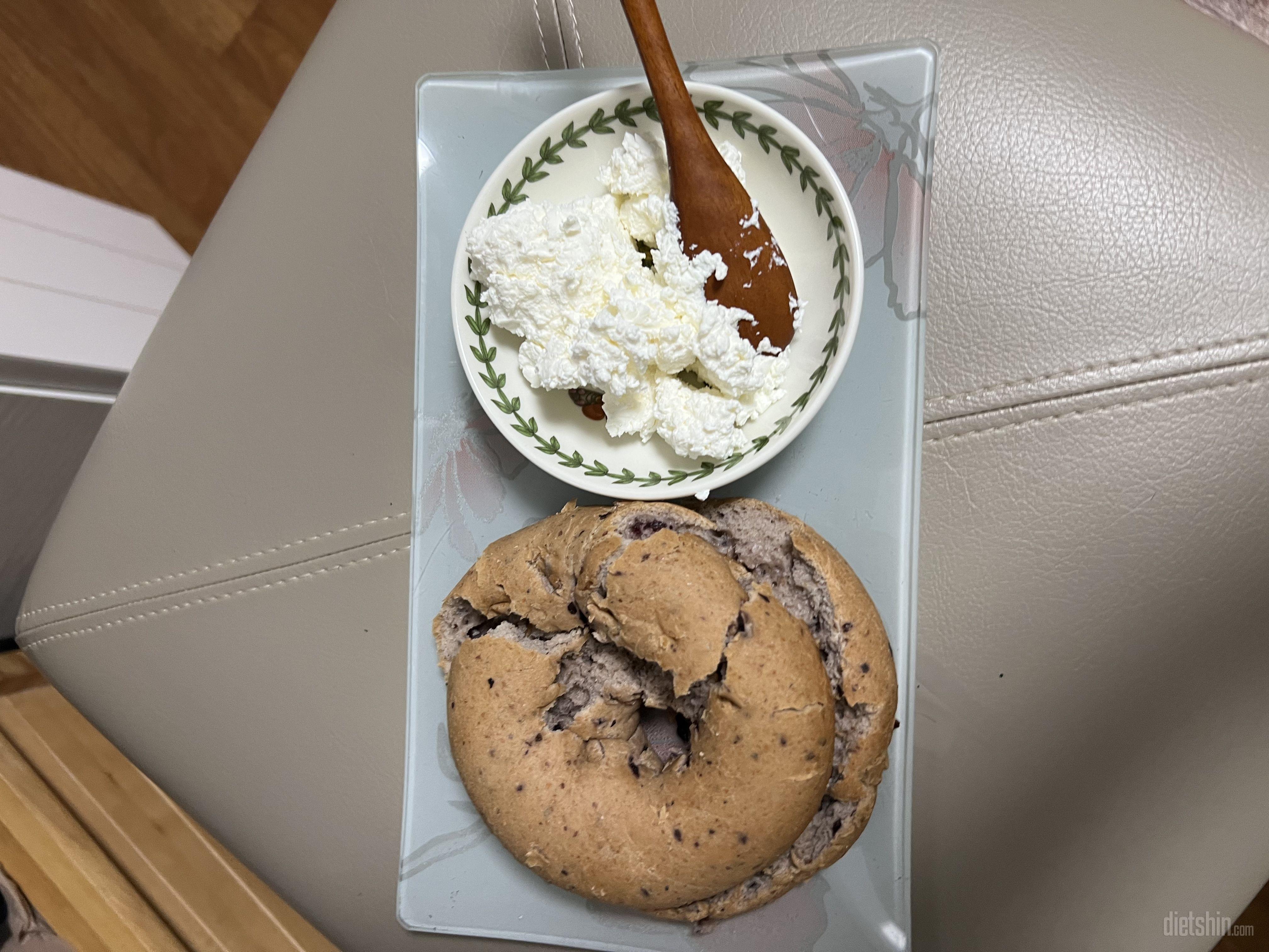 너무 맛나요 ㅠ 벌써 몇번째 재구매인