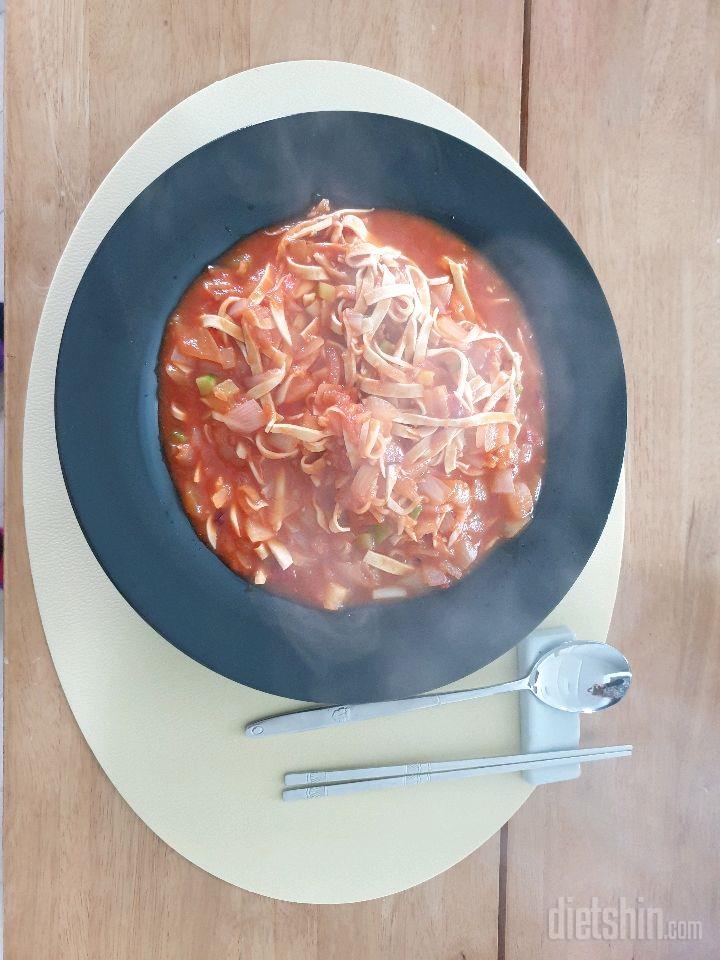 두부면 토마토소스 파스타 (390kcal, 저탄고단)