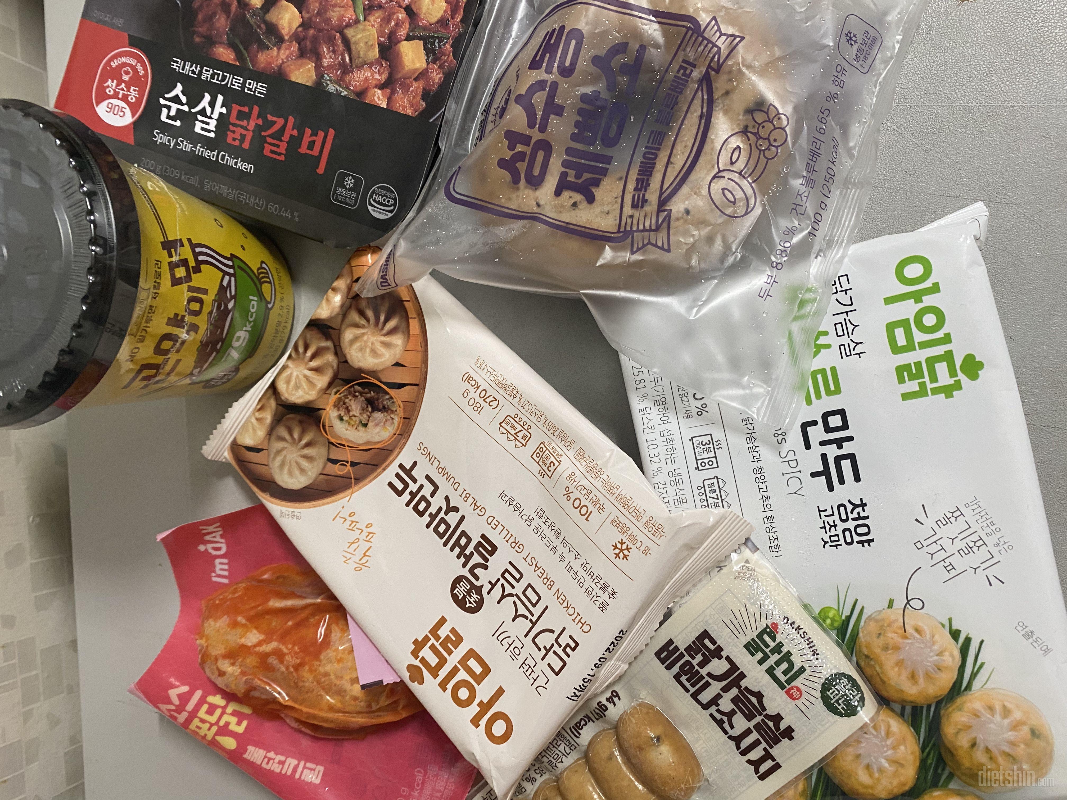 비엔나소시지는살짝짭니다