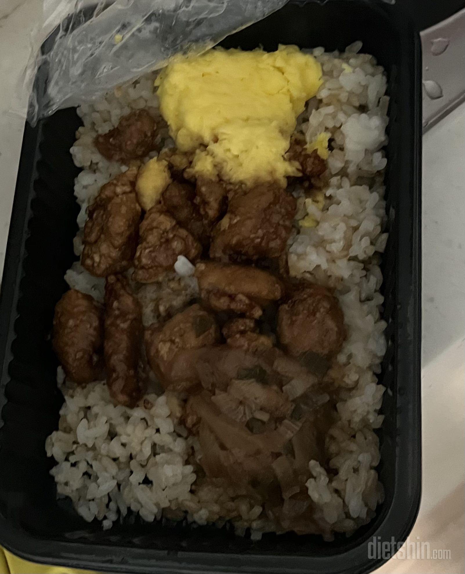 구성 다양하고 맛도 양도 좋은 거 같