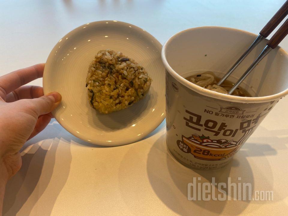 비닐 포장지가 너무 질겨요
손으로