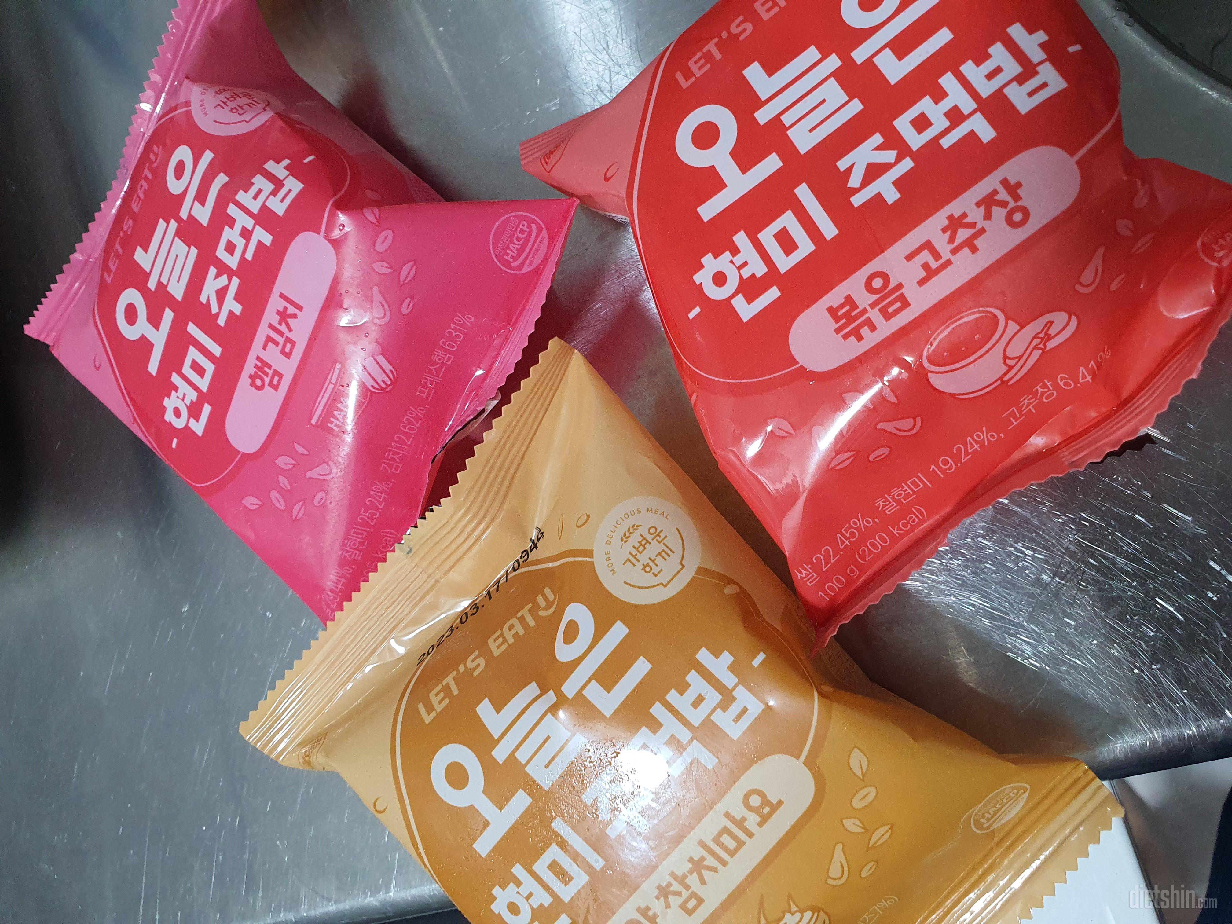 식감이 쫀득해서 씹는 맛도 있고 적당