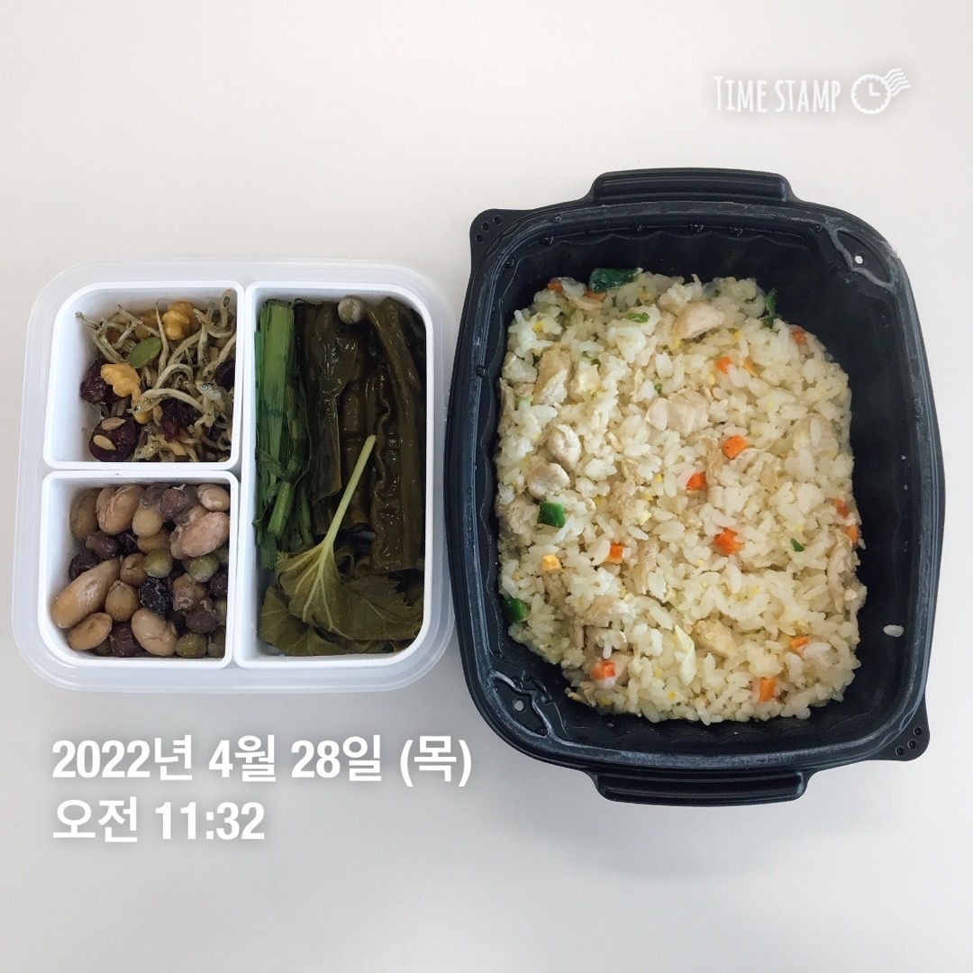 04월 28일(점심 789kcal)