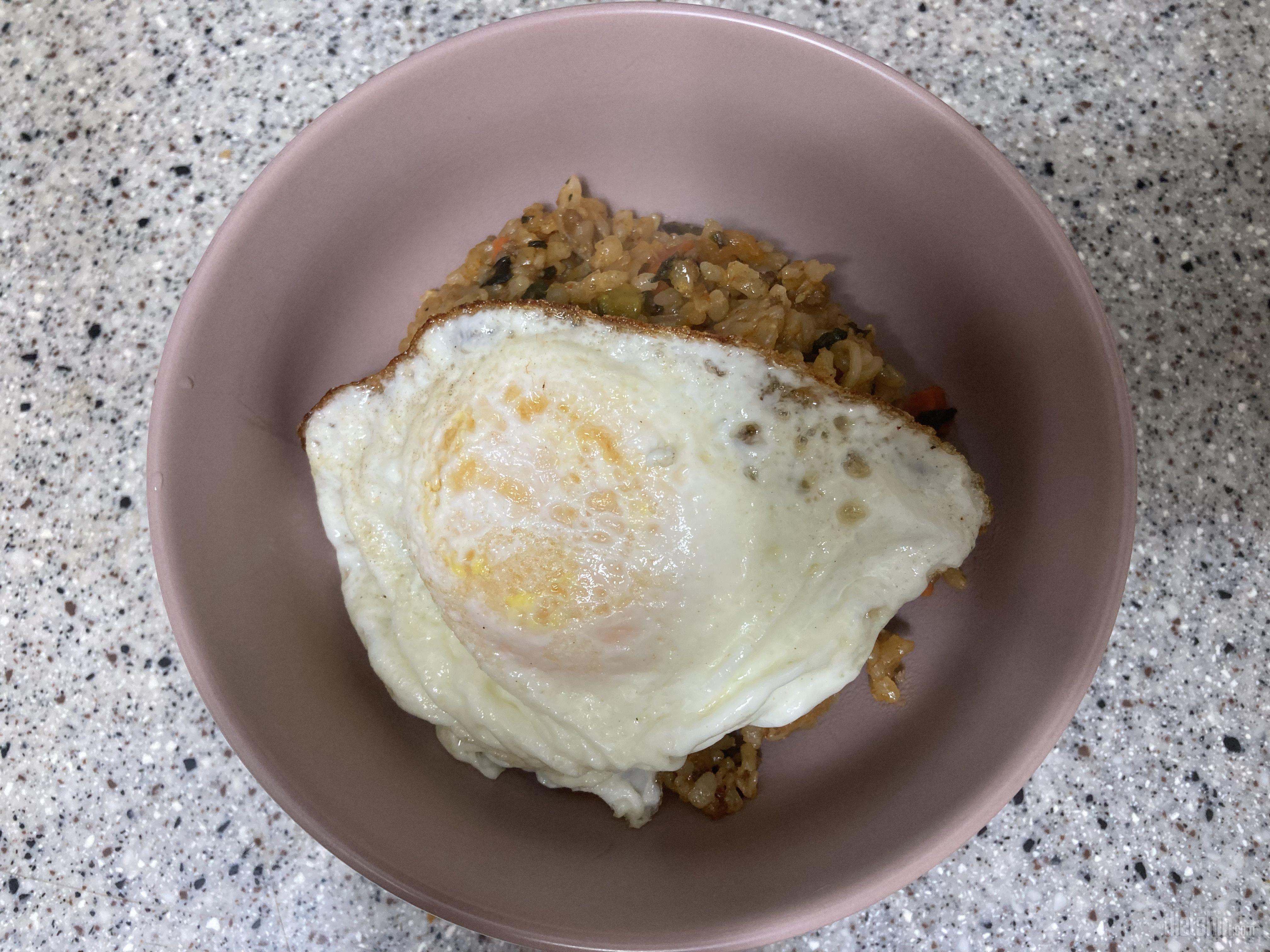 요즘 하도 입터져서 
그리고 밥말고