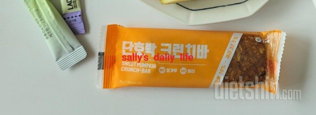 너무 맛있네요 ㅎㅎ 단맛을 낮춰서 칼