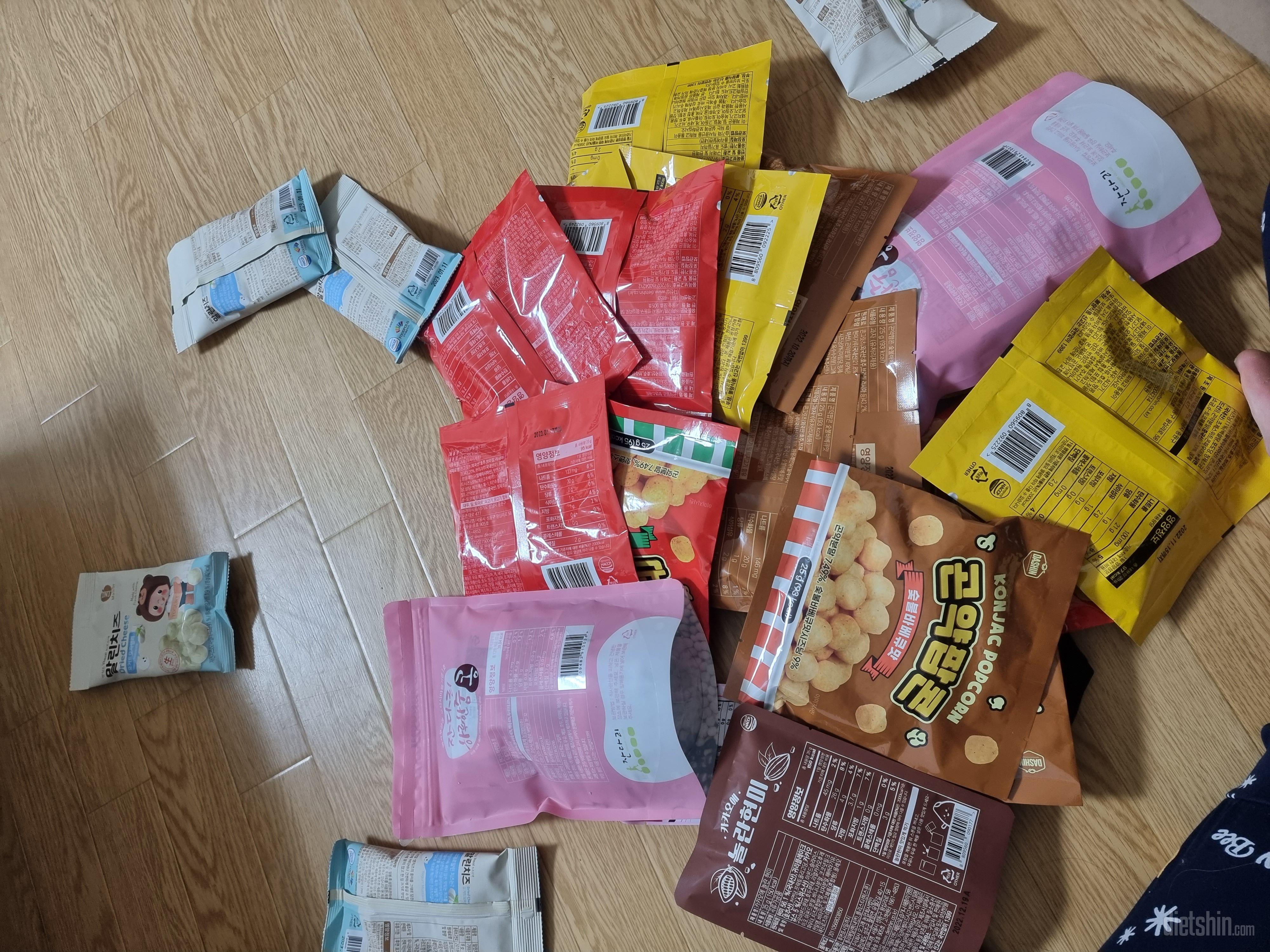맛있게 잘 먹고 있어요
바질캔디,과