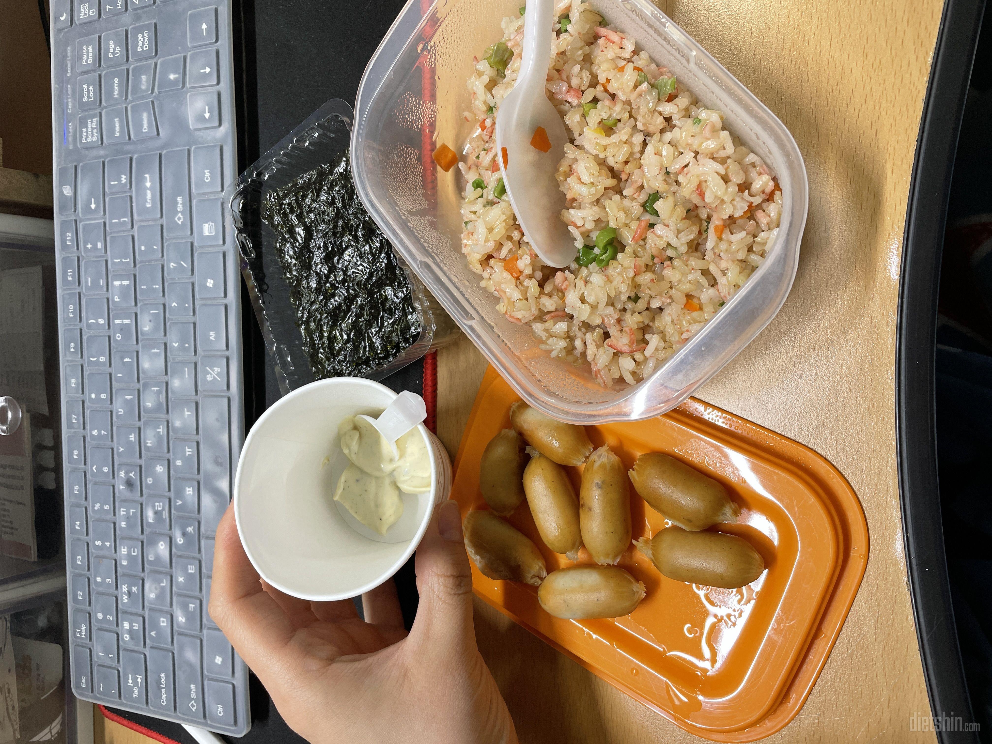 다 맛있어용
근데 우둔살 떡볶이 게