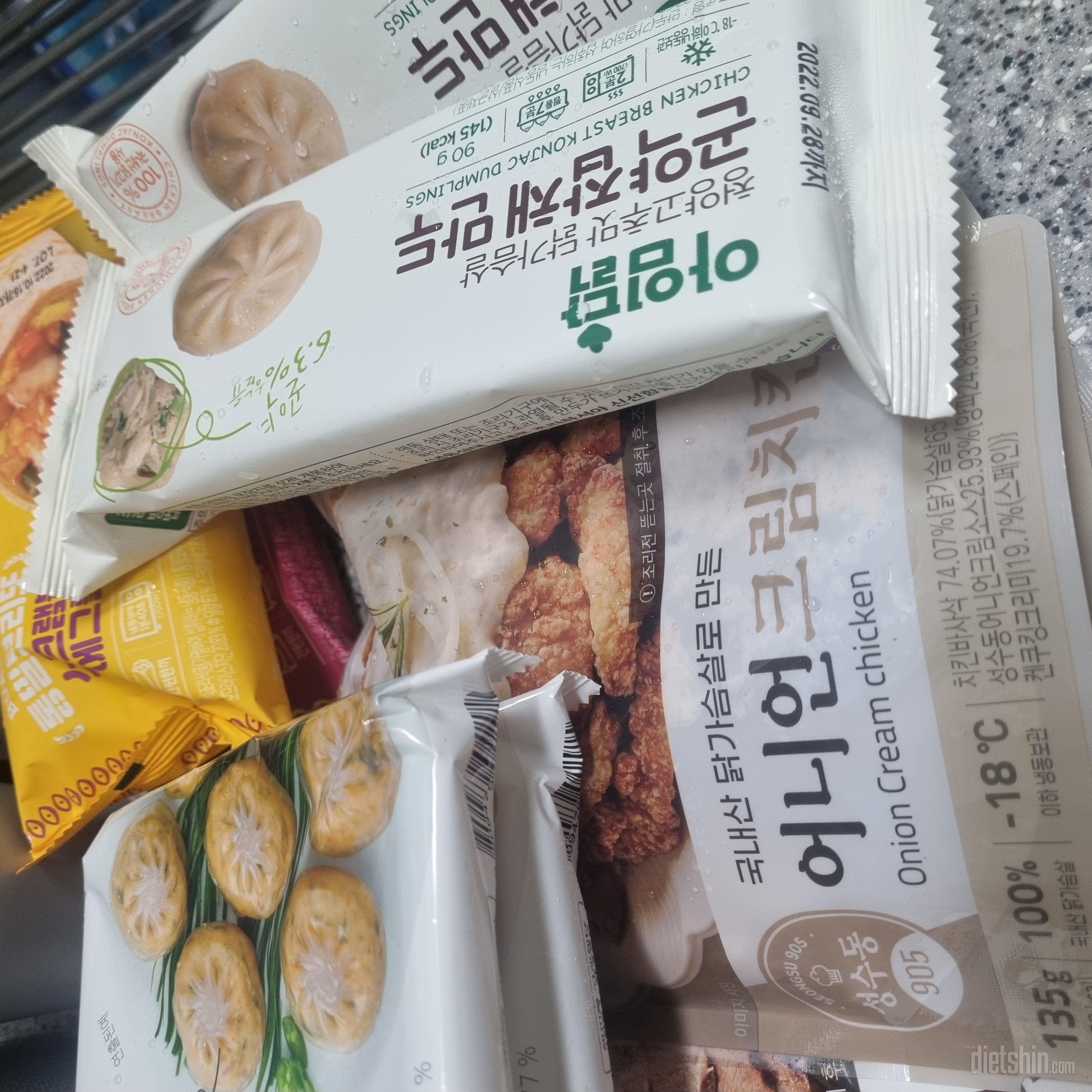 성수동치킨 좋아하는데 맛 4가지중에