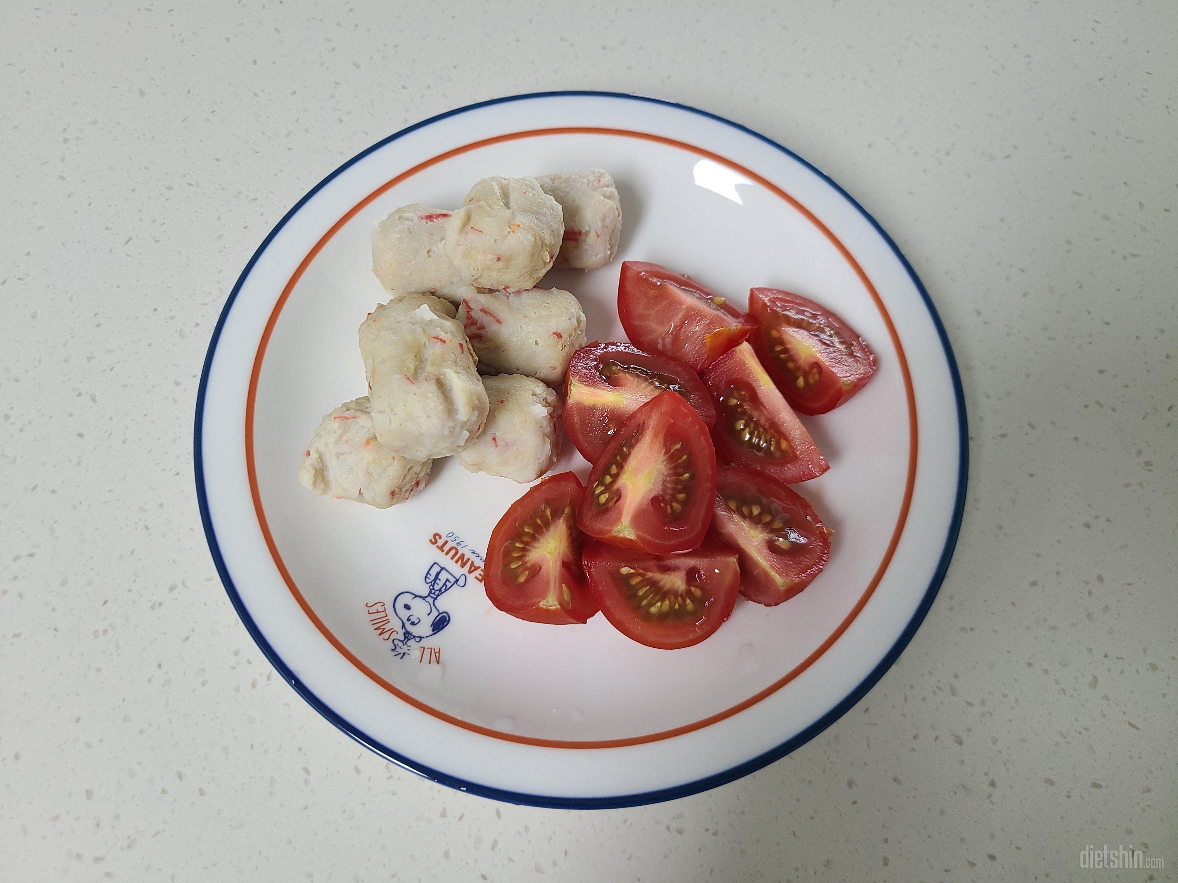 닭가슴살 두부볼 정말 맛있습니다!
