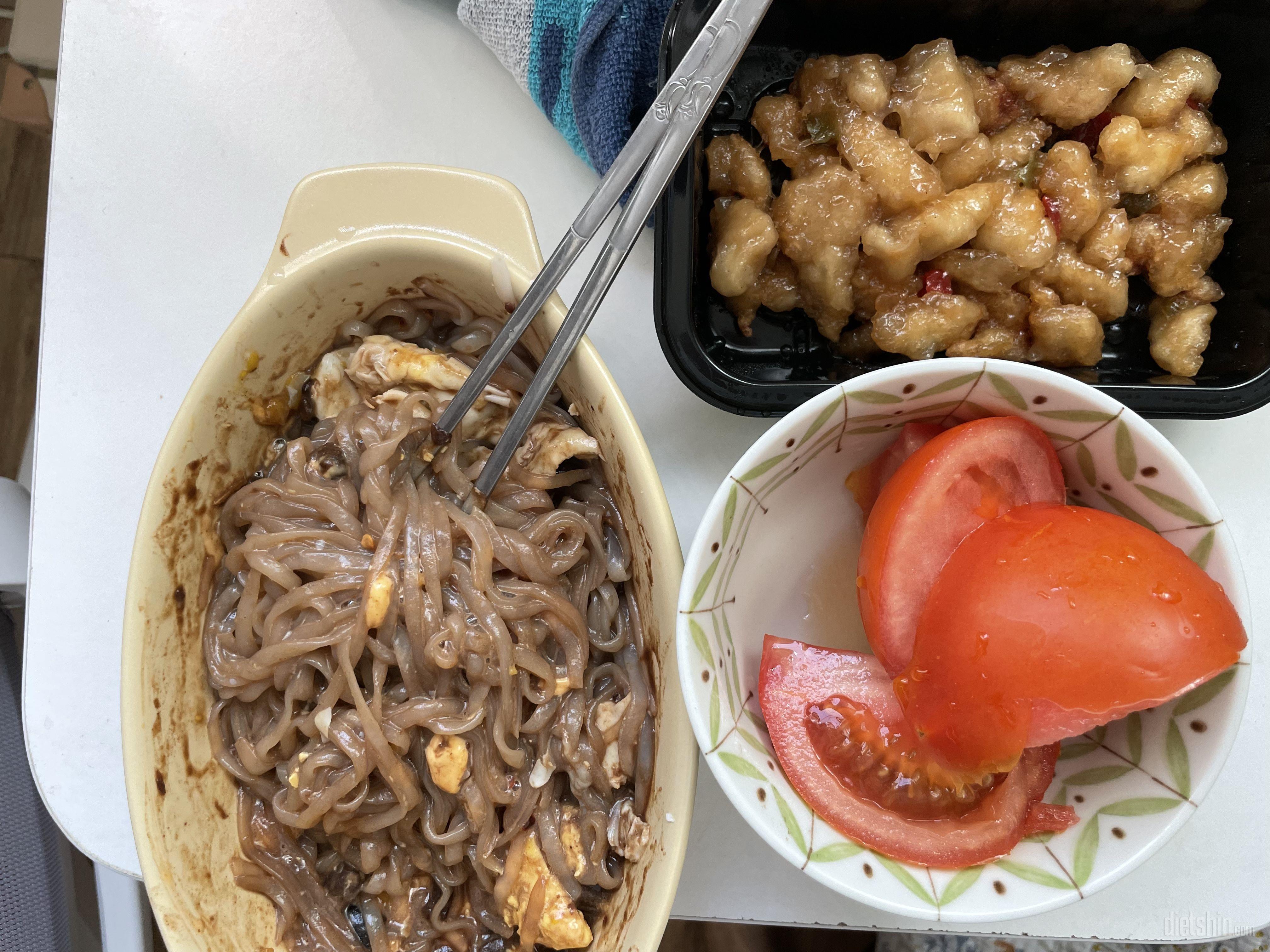 맛있어요 면식감은 곤약이라 어쩔수 없