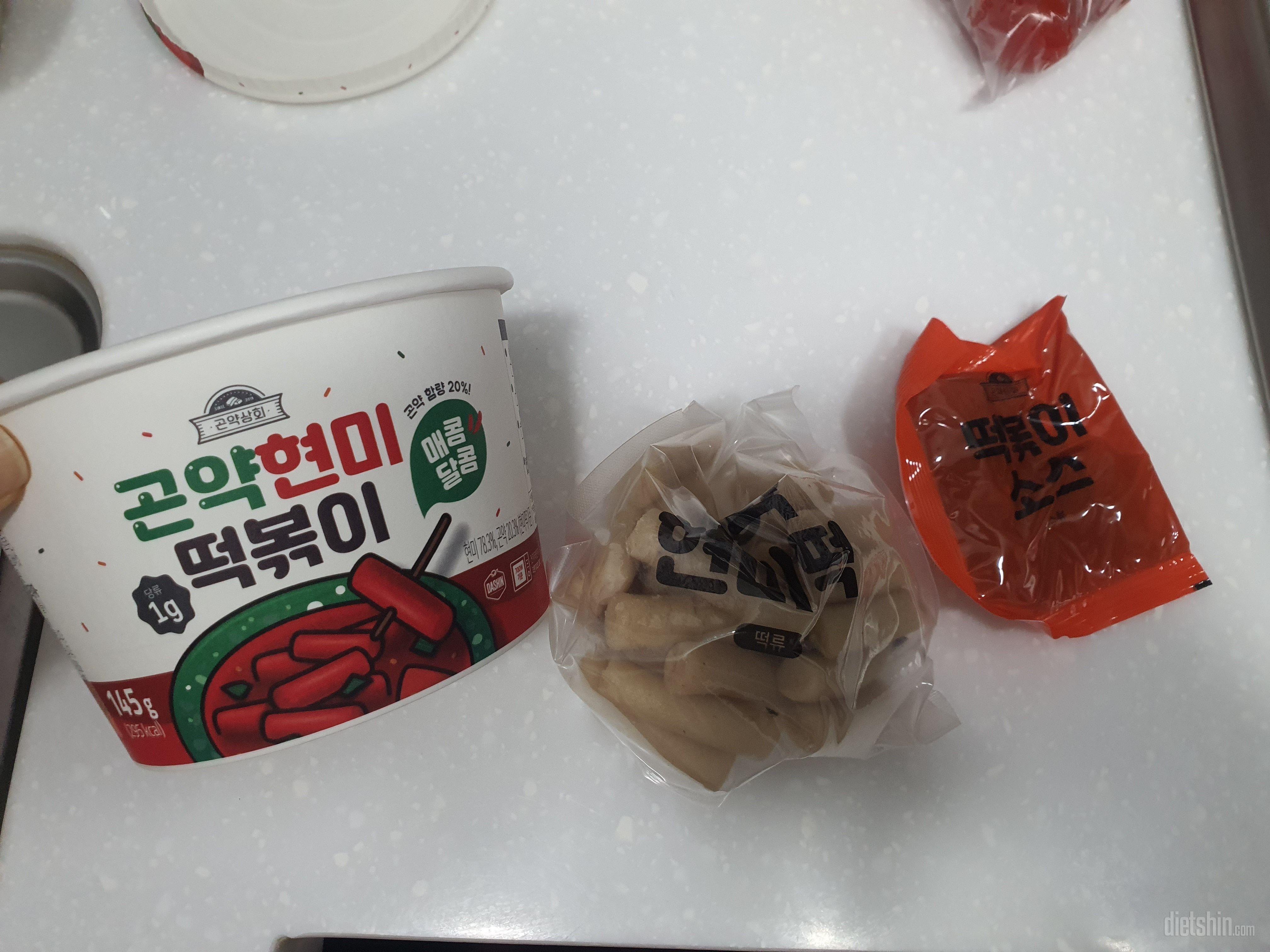 떡이 맛있어요ㅎ
소스도 괜찮네요ㅎ
