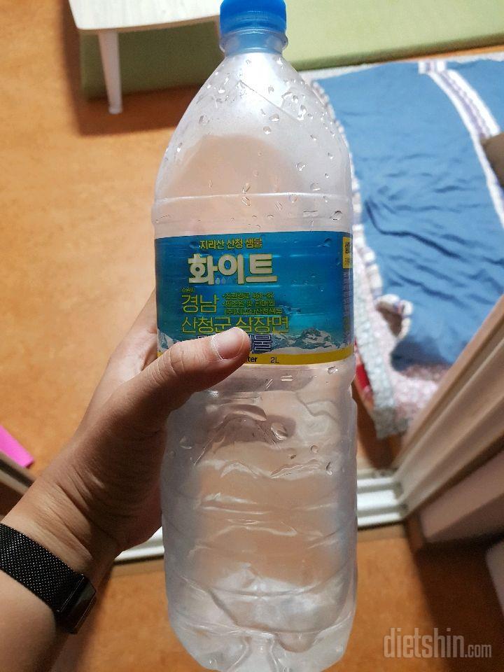 30일 하루 2L 물마시기4일차 성공!