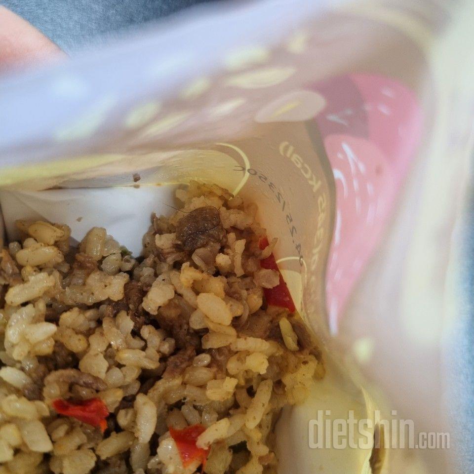 머리카락이 아닌 누가봐도 털 같은게