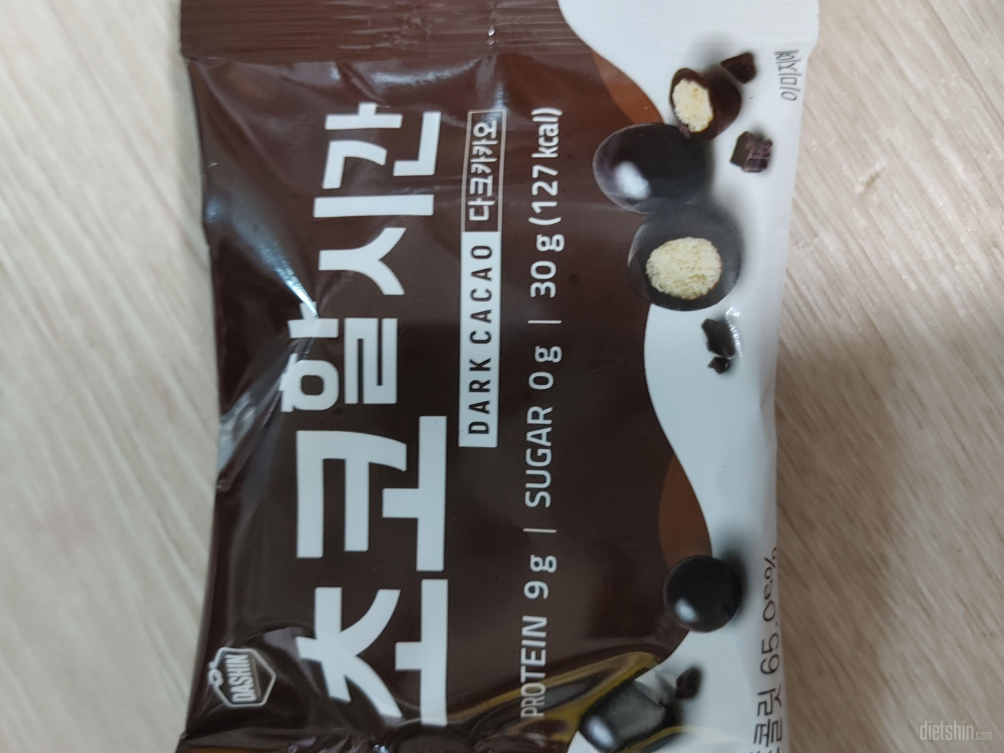 조금달줄알앗는데 생각보다쓰네요
써서