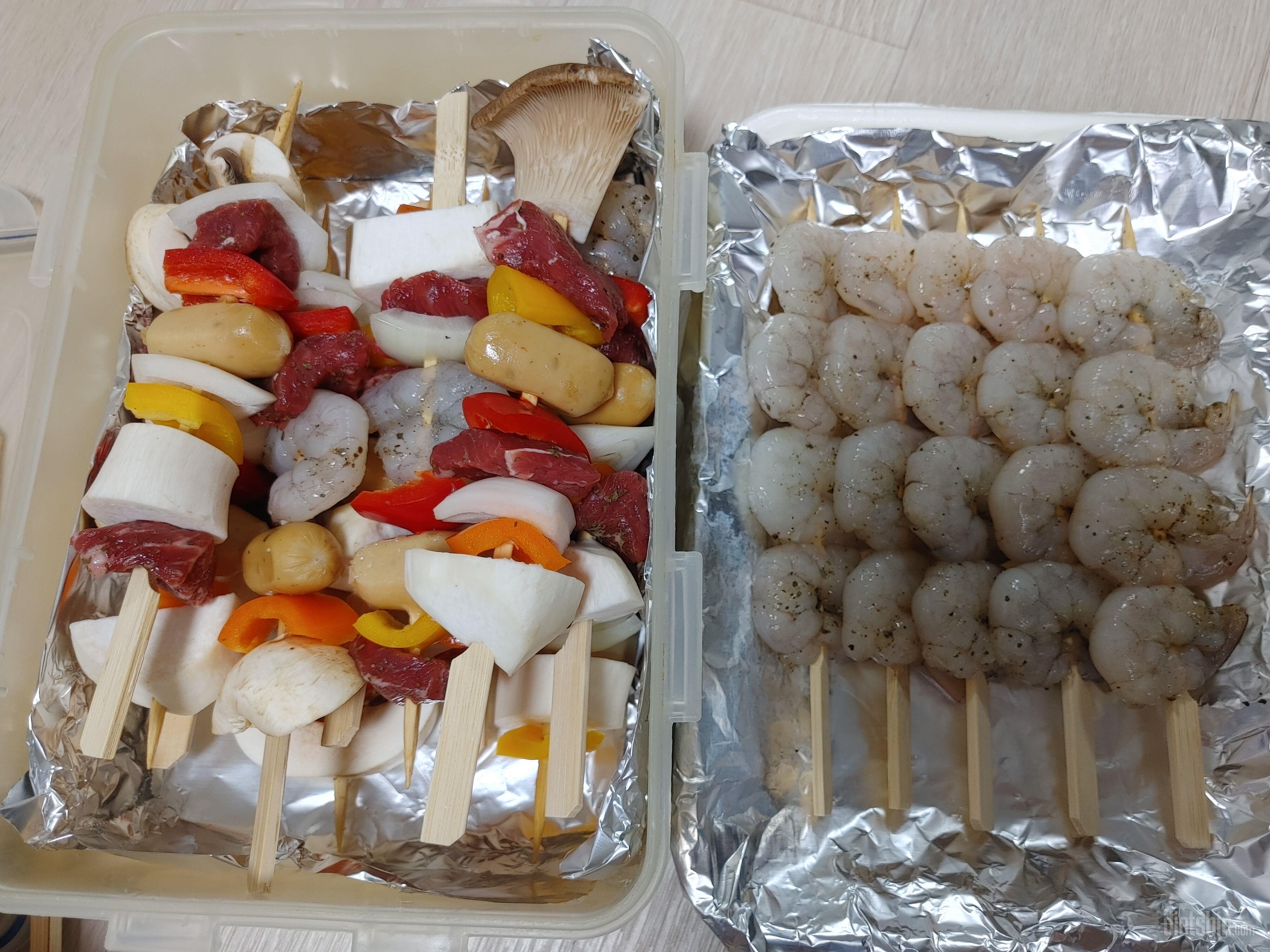 닭가슴살아닌거같고
일반소세지처럼 맛